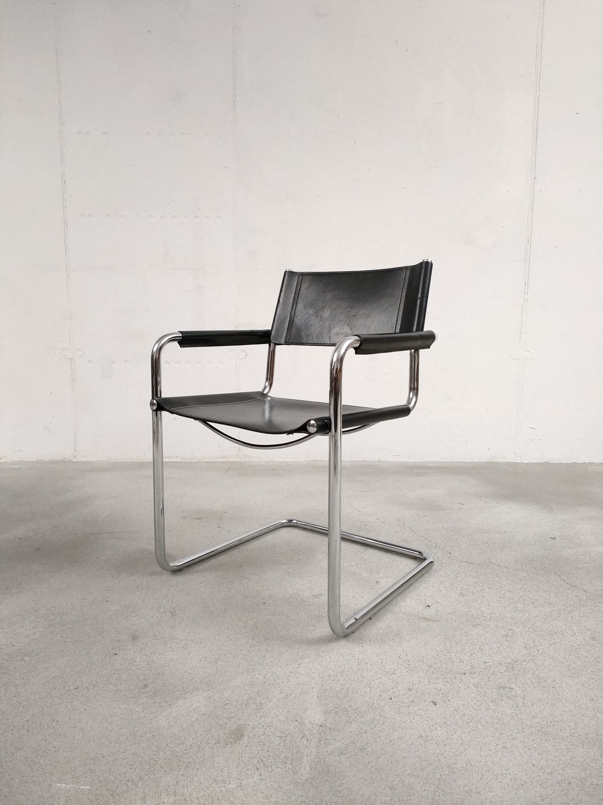 Chaise tubulaire Matteo Grassi – Image 5