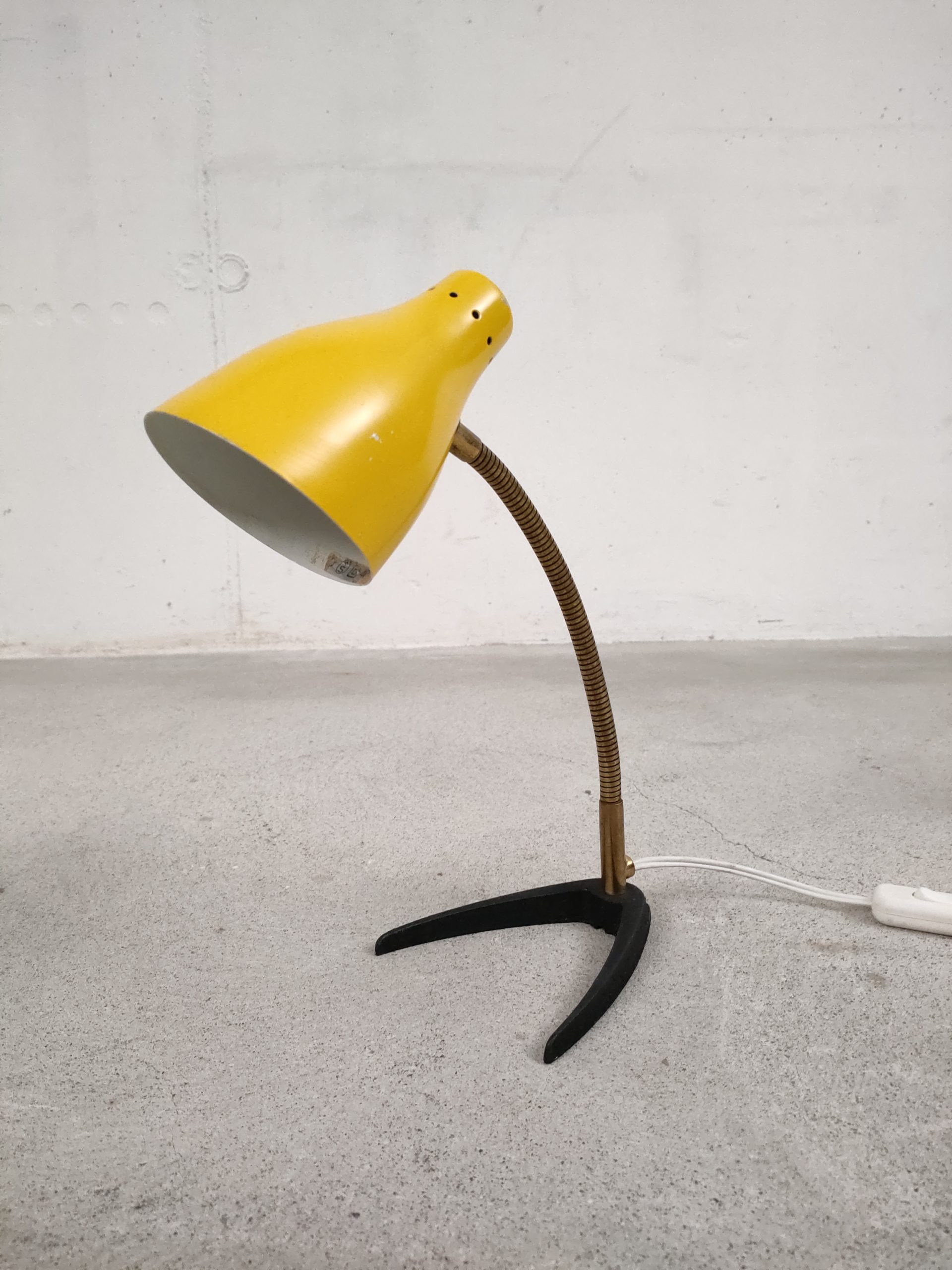 Lampe de table jaune – Image 7