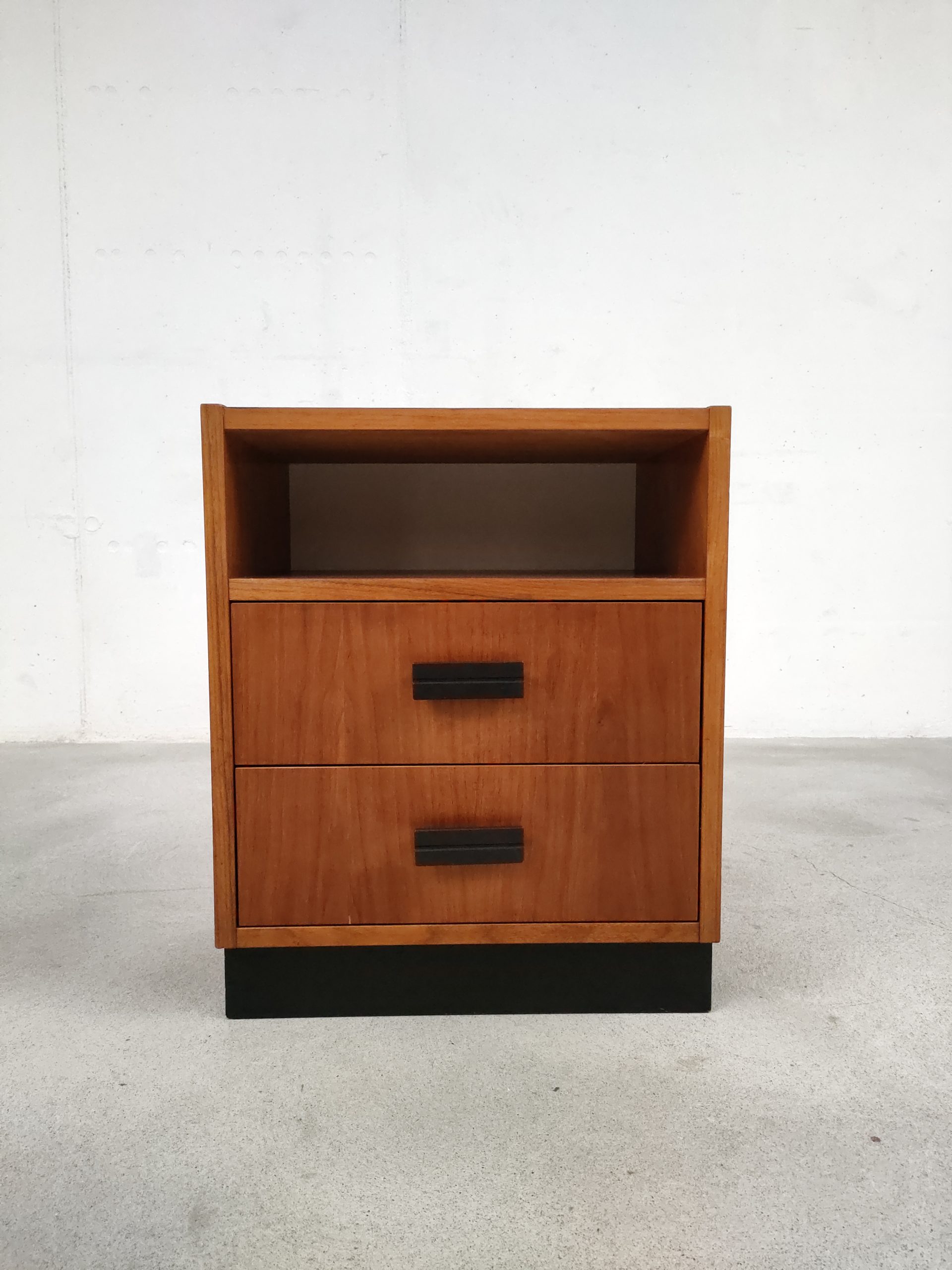 Table de nuit – Image 4