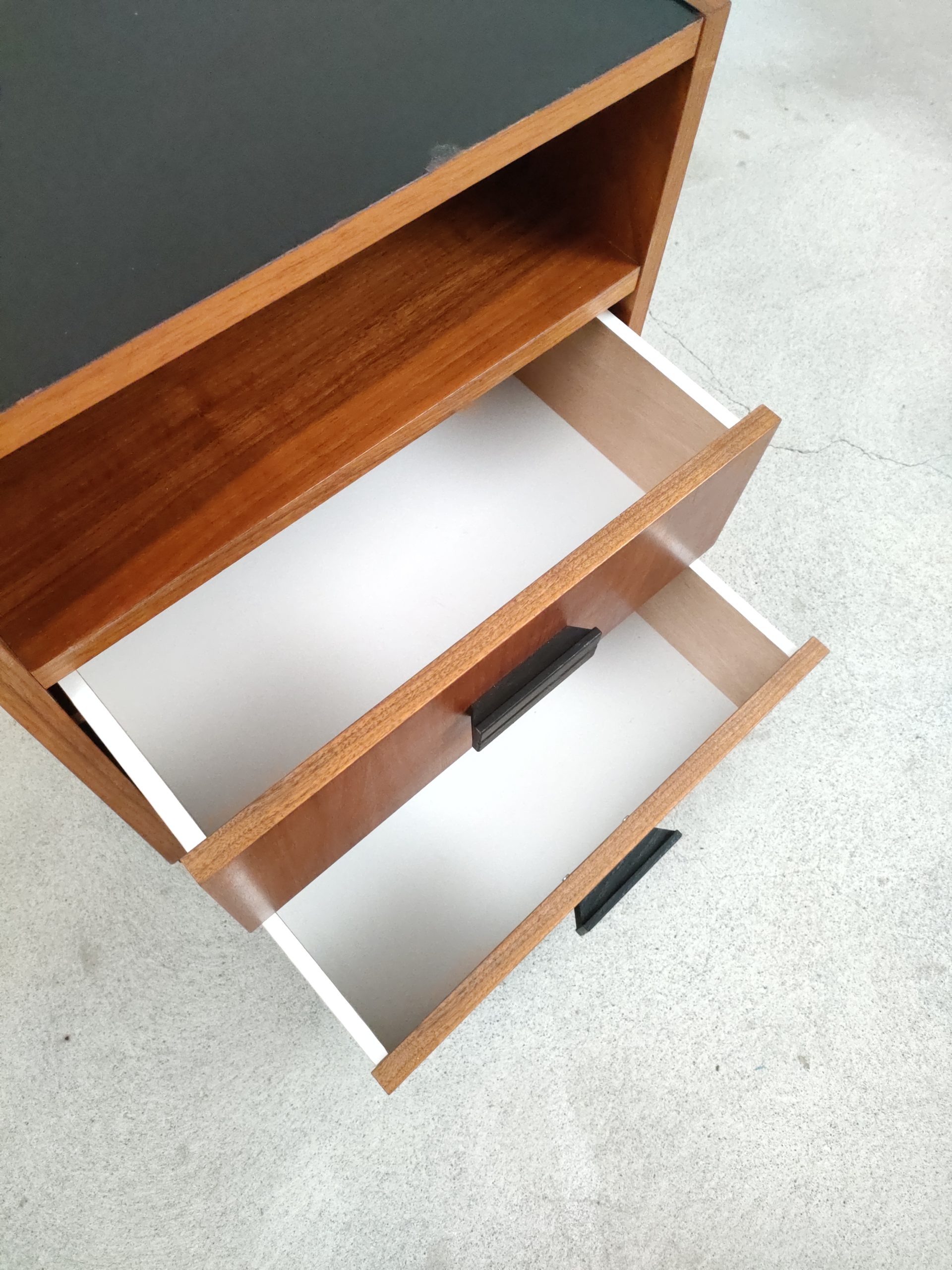 Table de nuit – Image 9