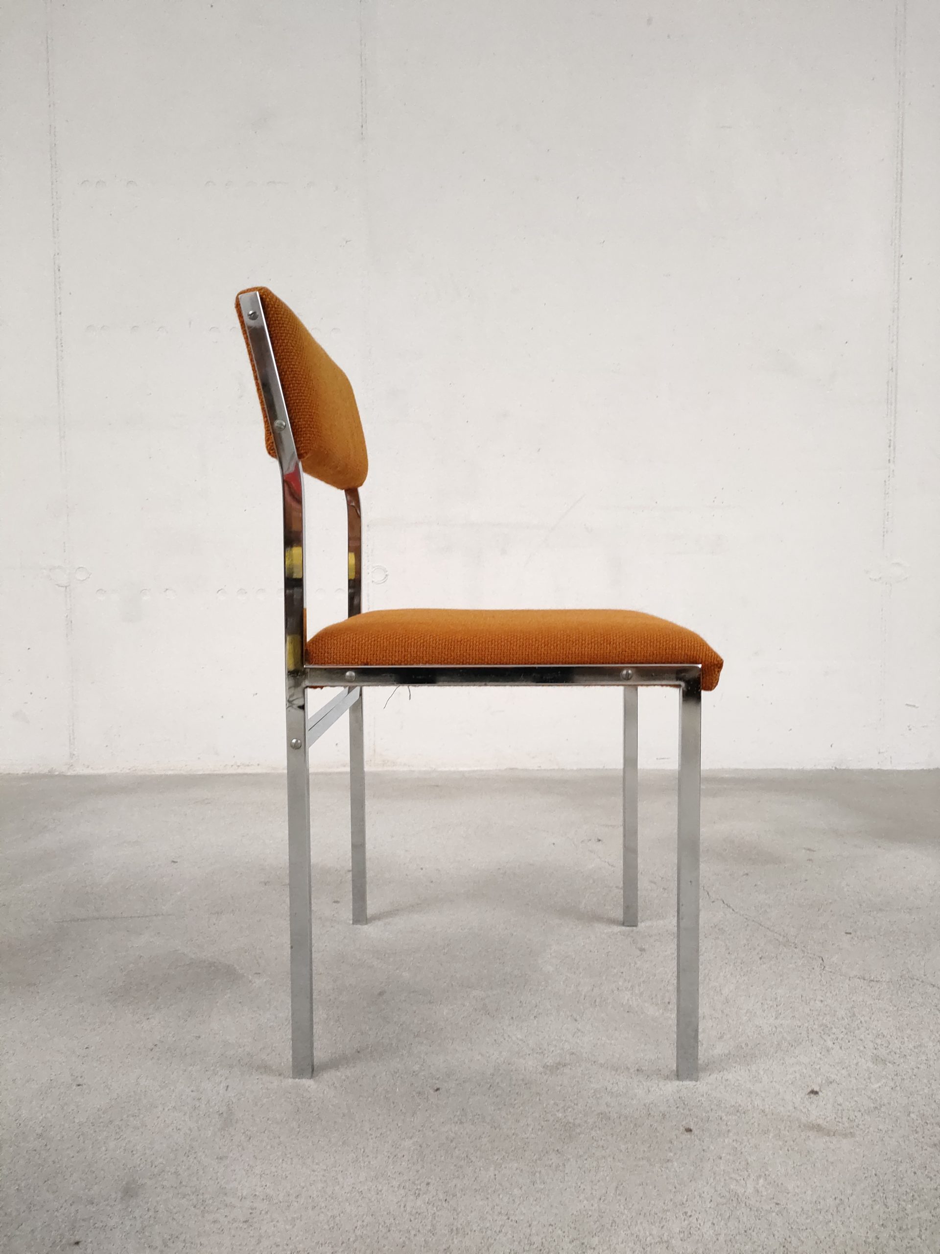 Chaise orange – Image 5