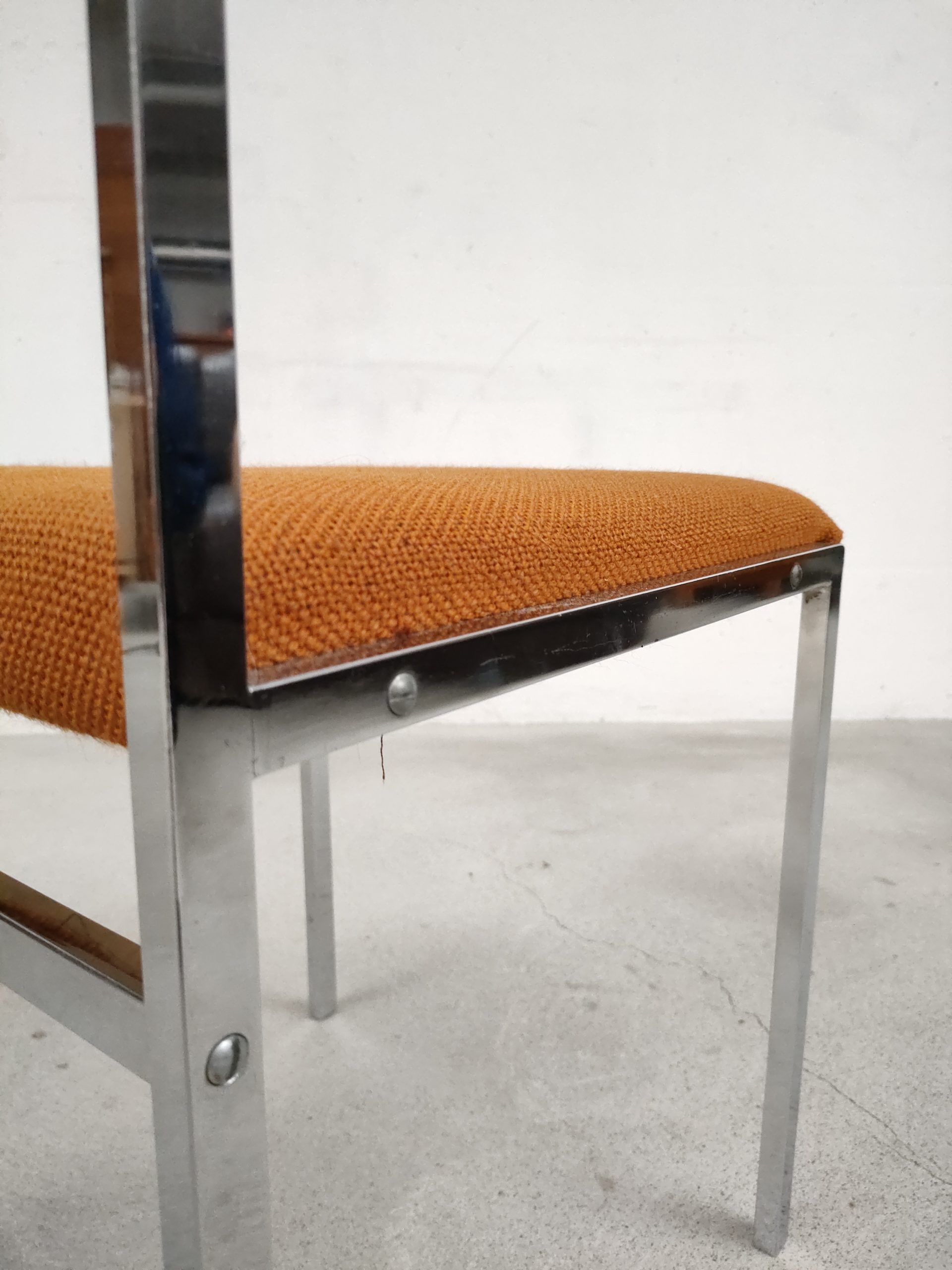 Chaise orange – Image 12