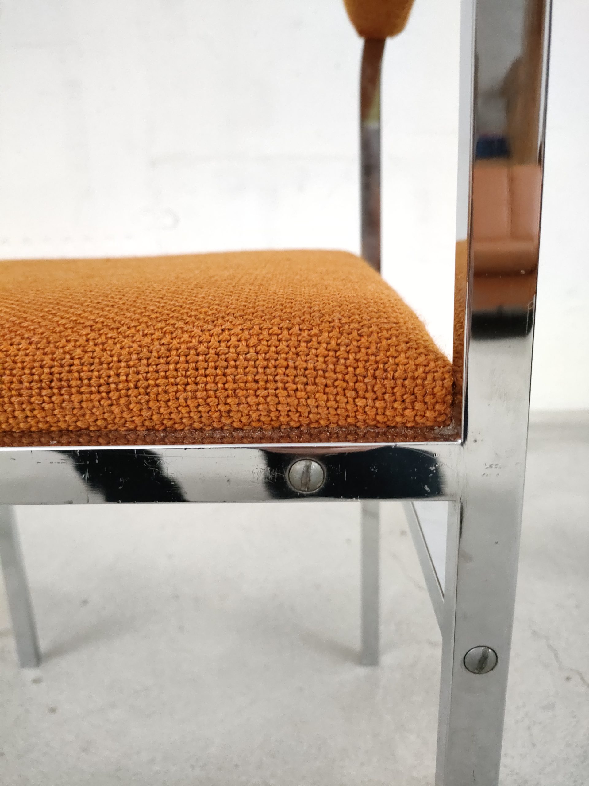 Chaise orange – Image 14