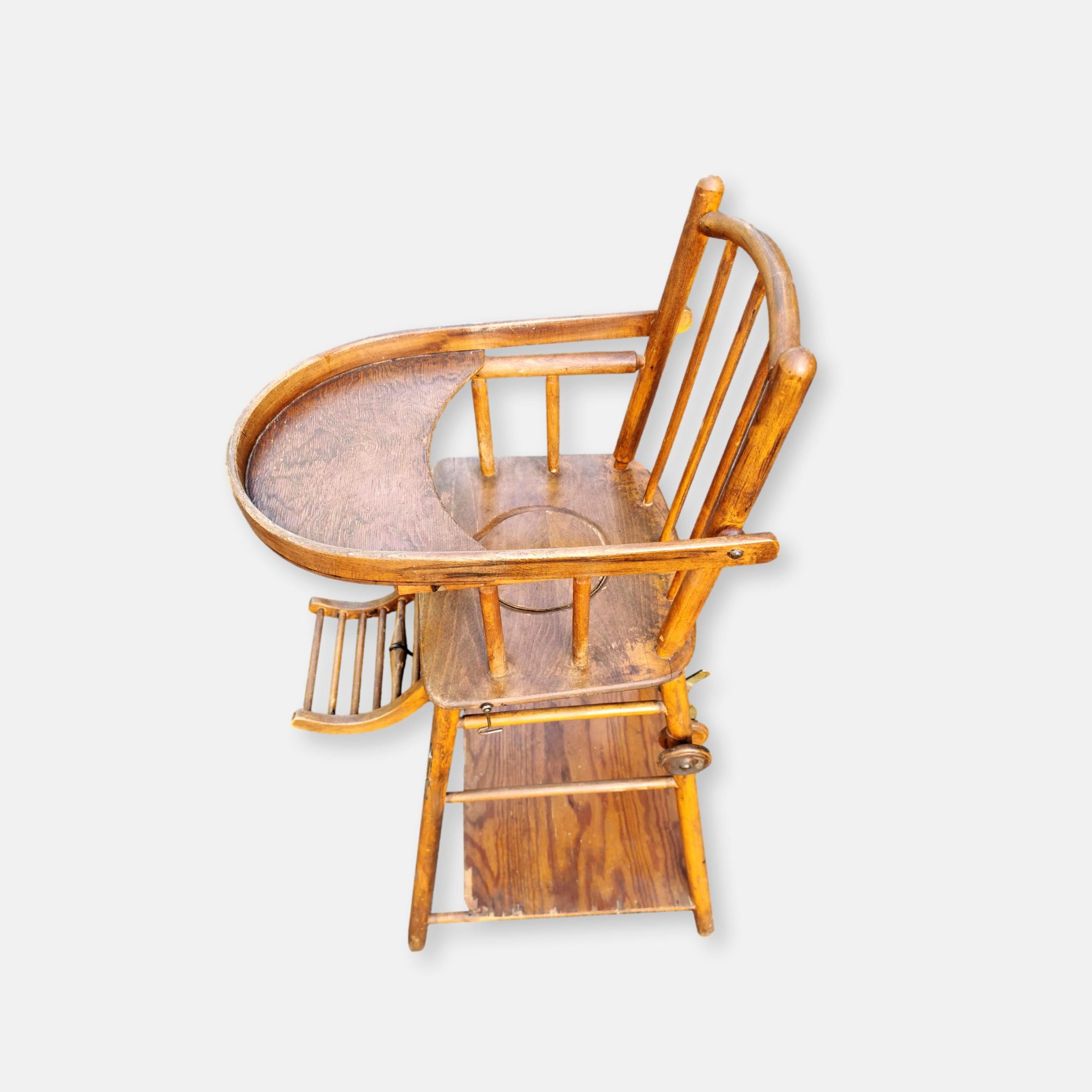 Antique chaise haute modulable pour bébé