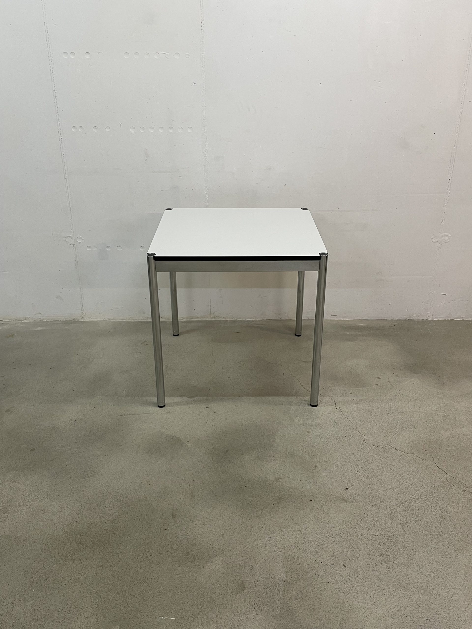 Table(s) USM – Image 3