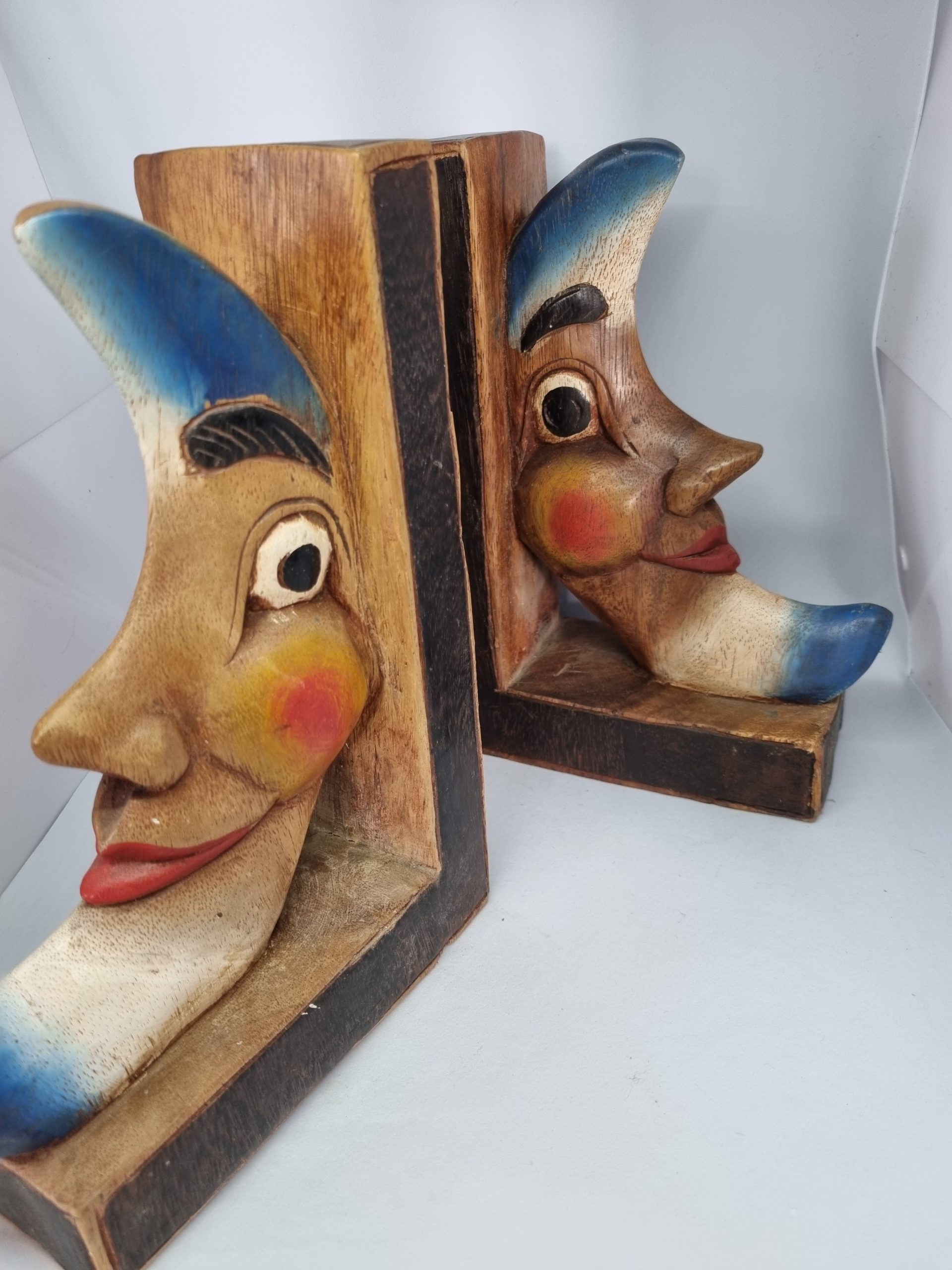 Serre-livres en bois – Image 2