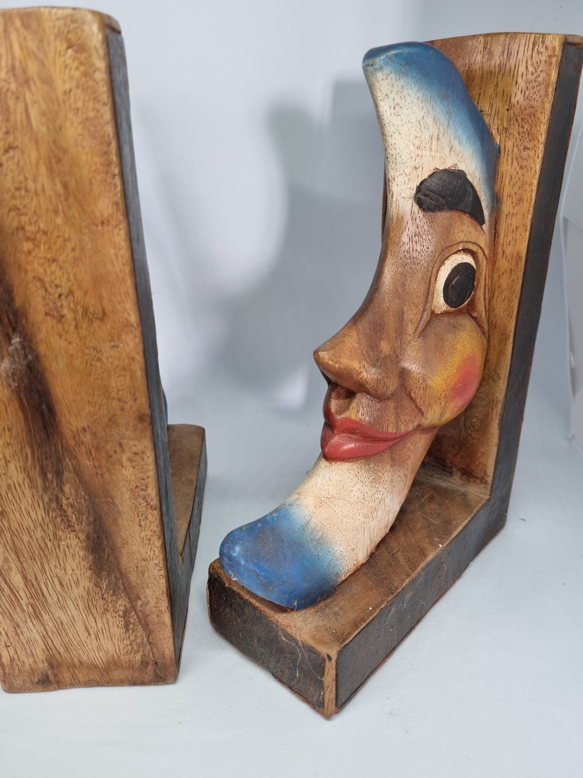 Serre-livres en bois – Image 3