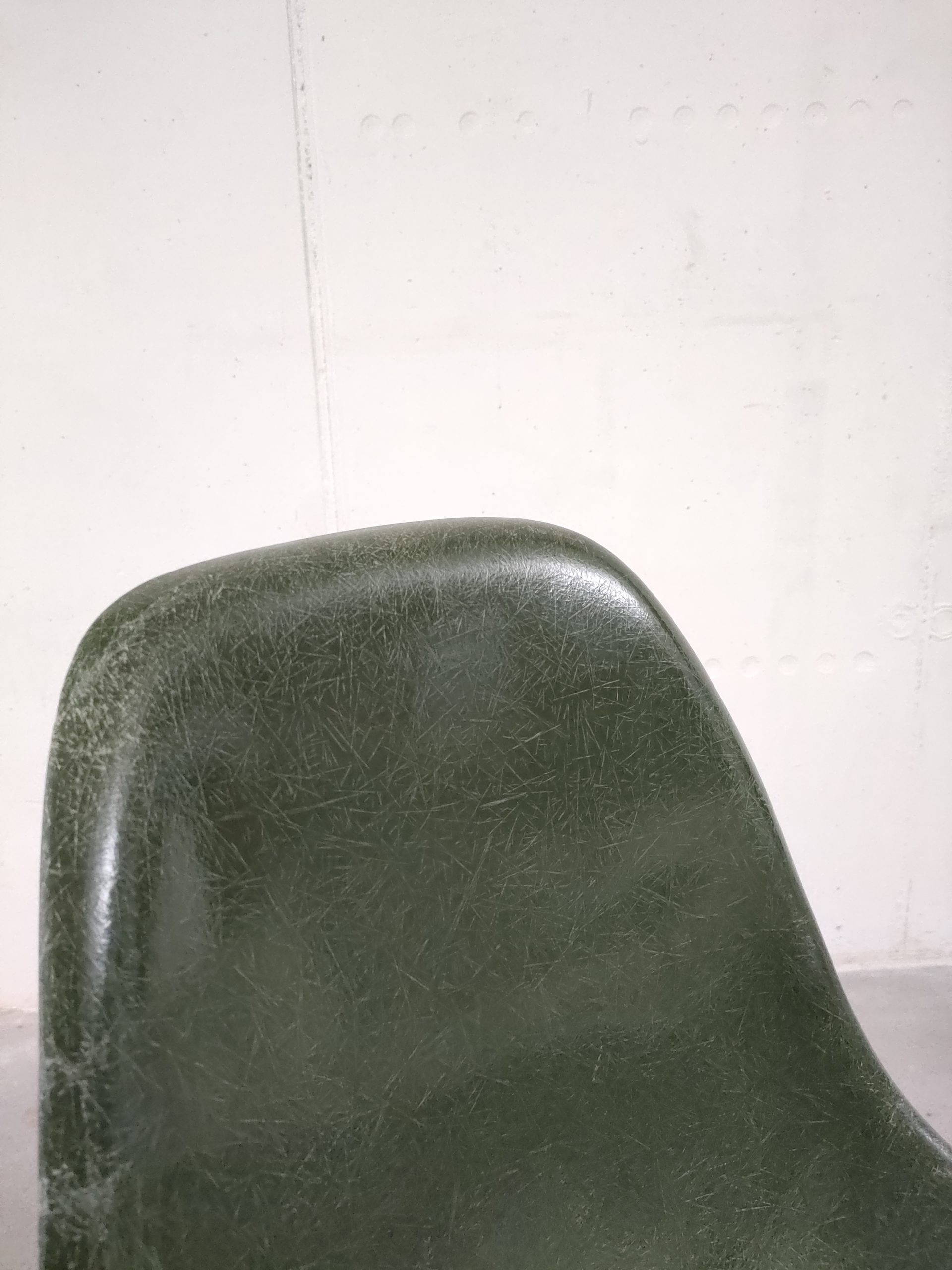 Set de 4 chaises Eames DSX couleur forest green – Image 7