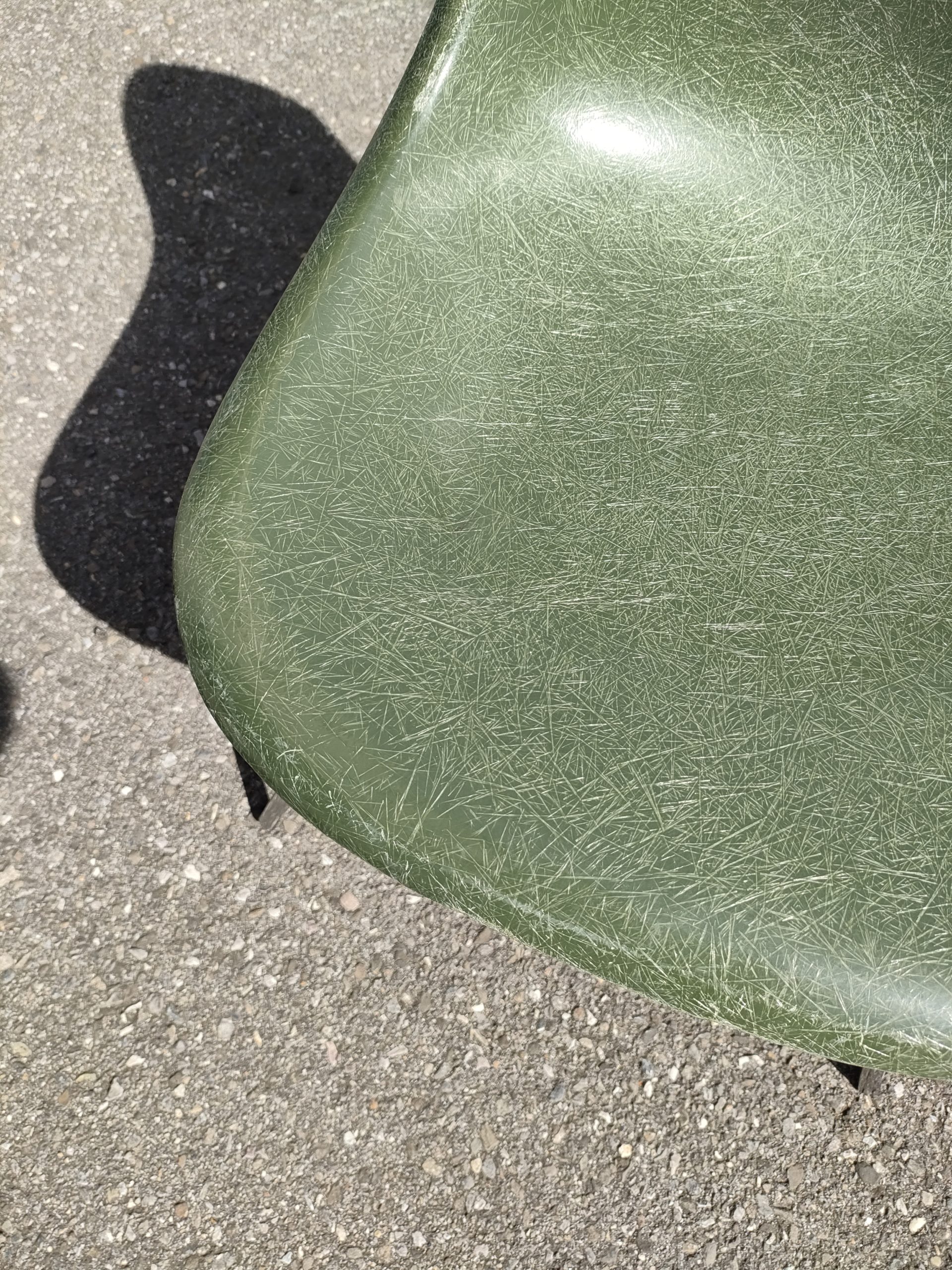 Set de 4 chaises Eames DSX couleur forest green – Image 17