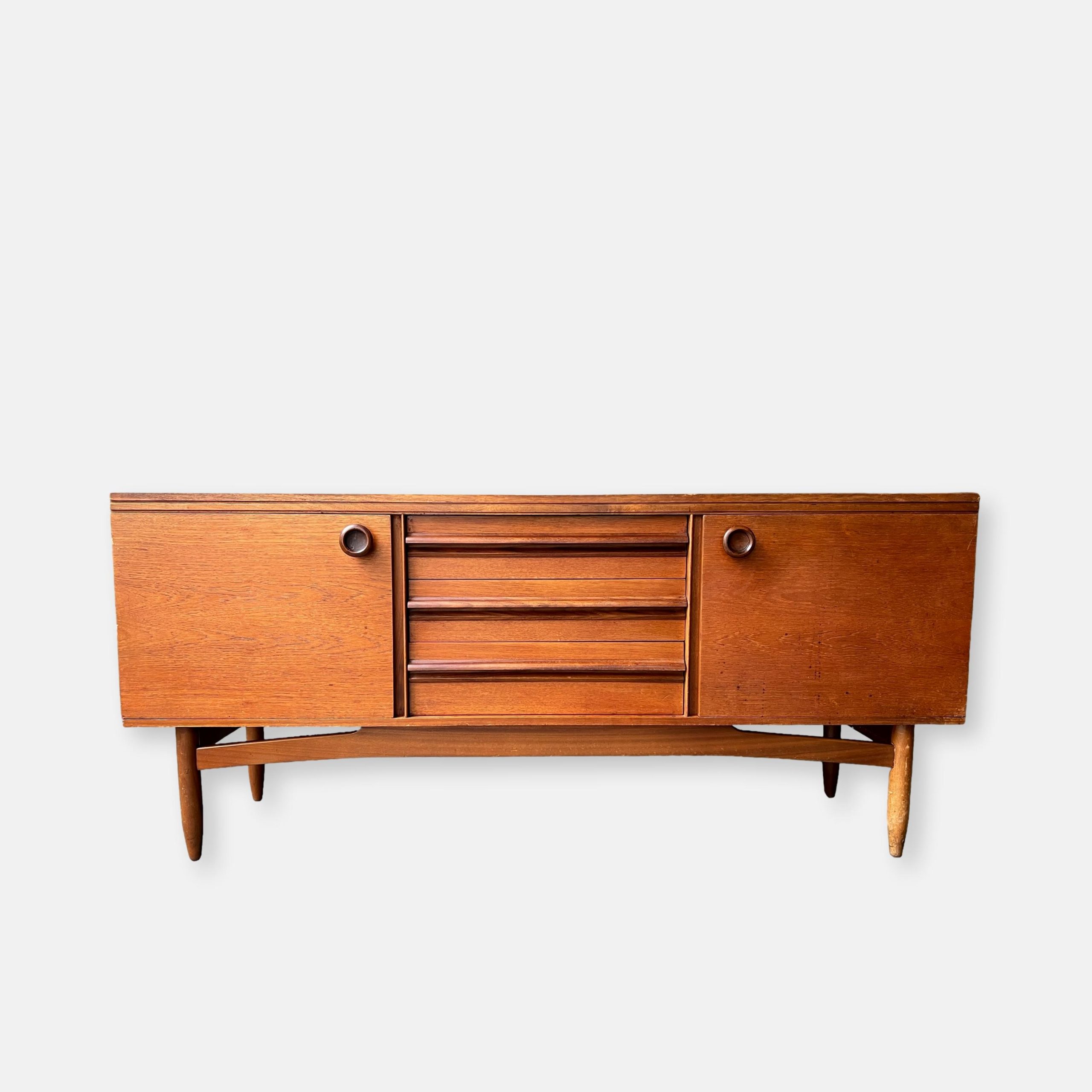 Buffet vintage William Lawrence