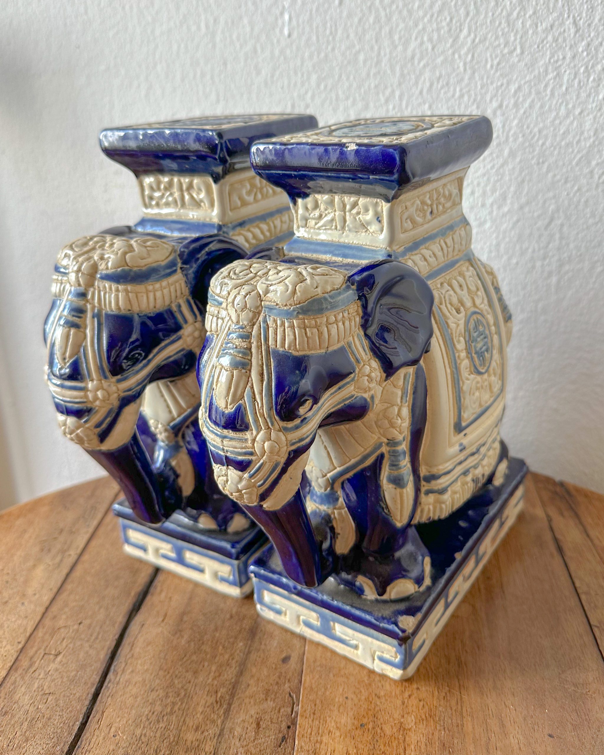 Duo d’éléphants décoratifs – Bild 8