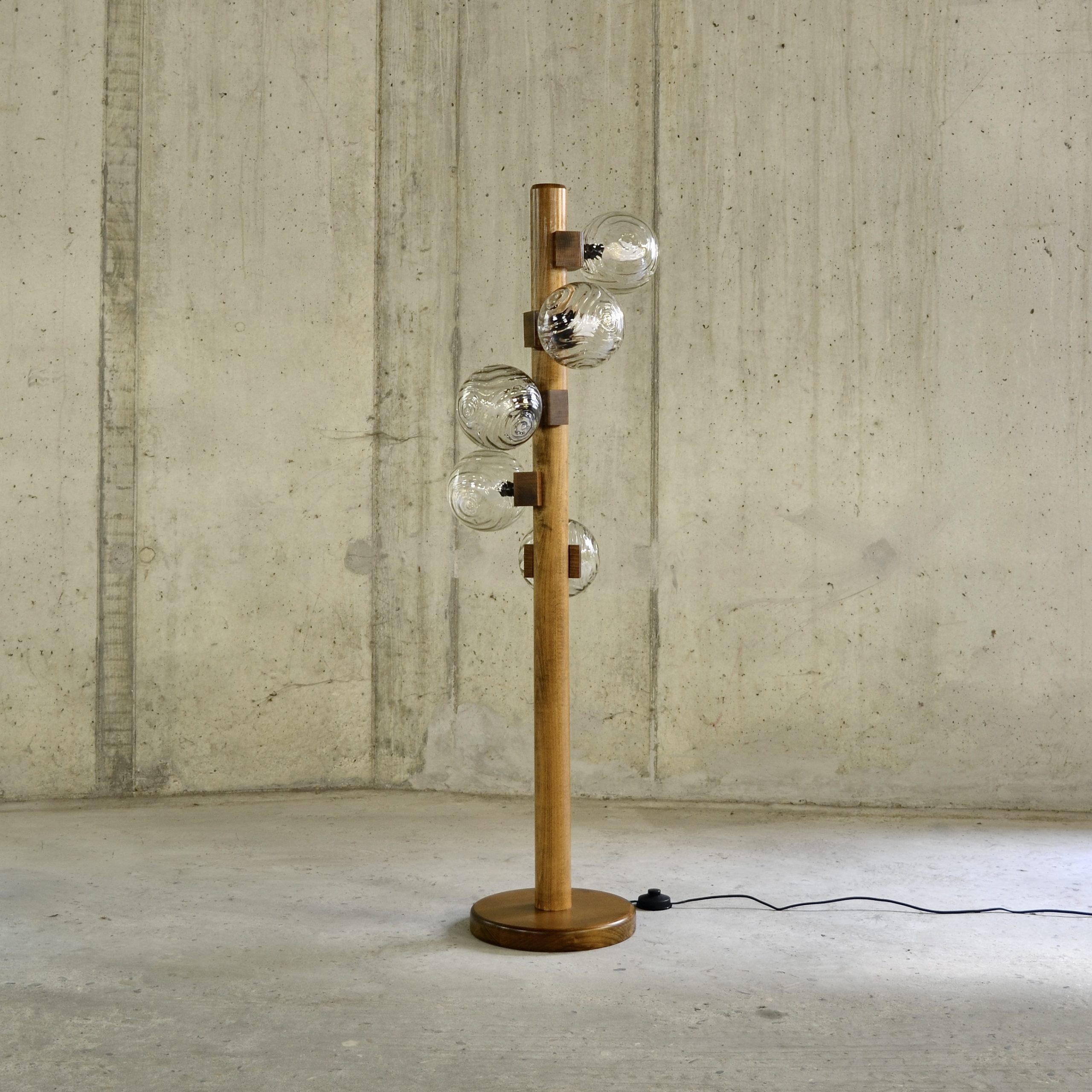 Lampadaire en hêtre - Temde - Suisse 1980's – Image 2