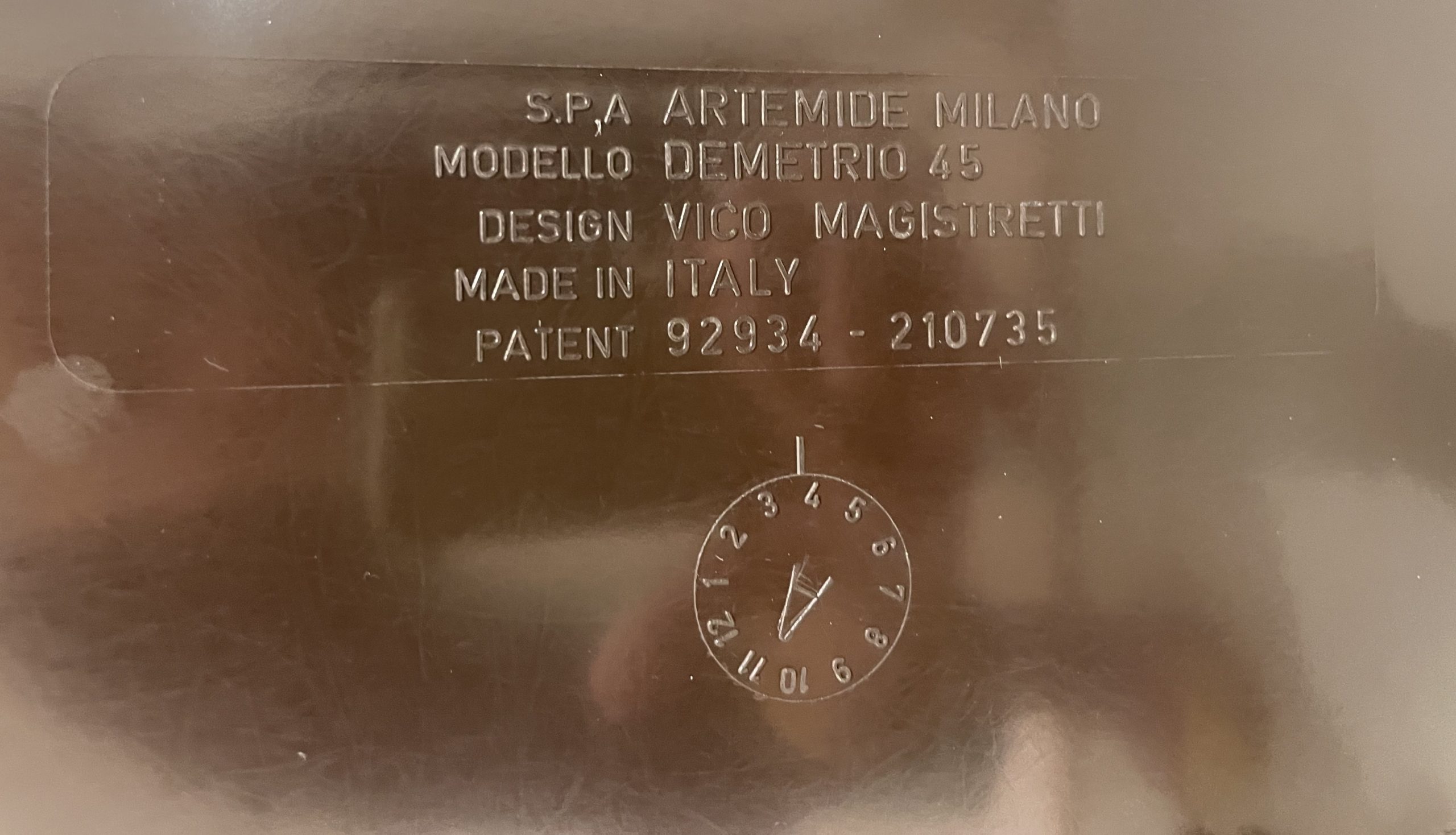 Table basse Demetrio 45 par Vico Magistretti pour Artemide 60 – Bild 6