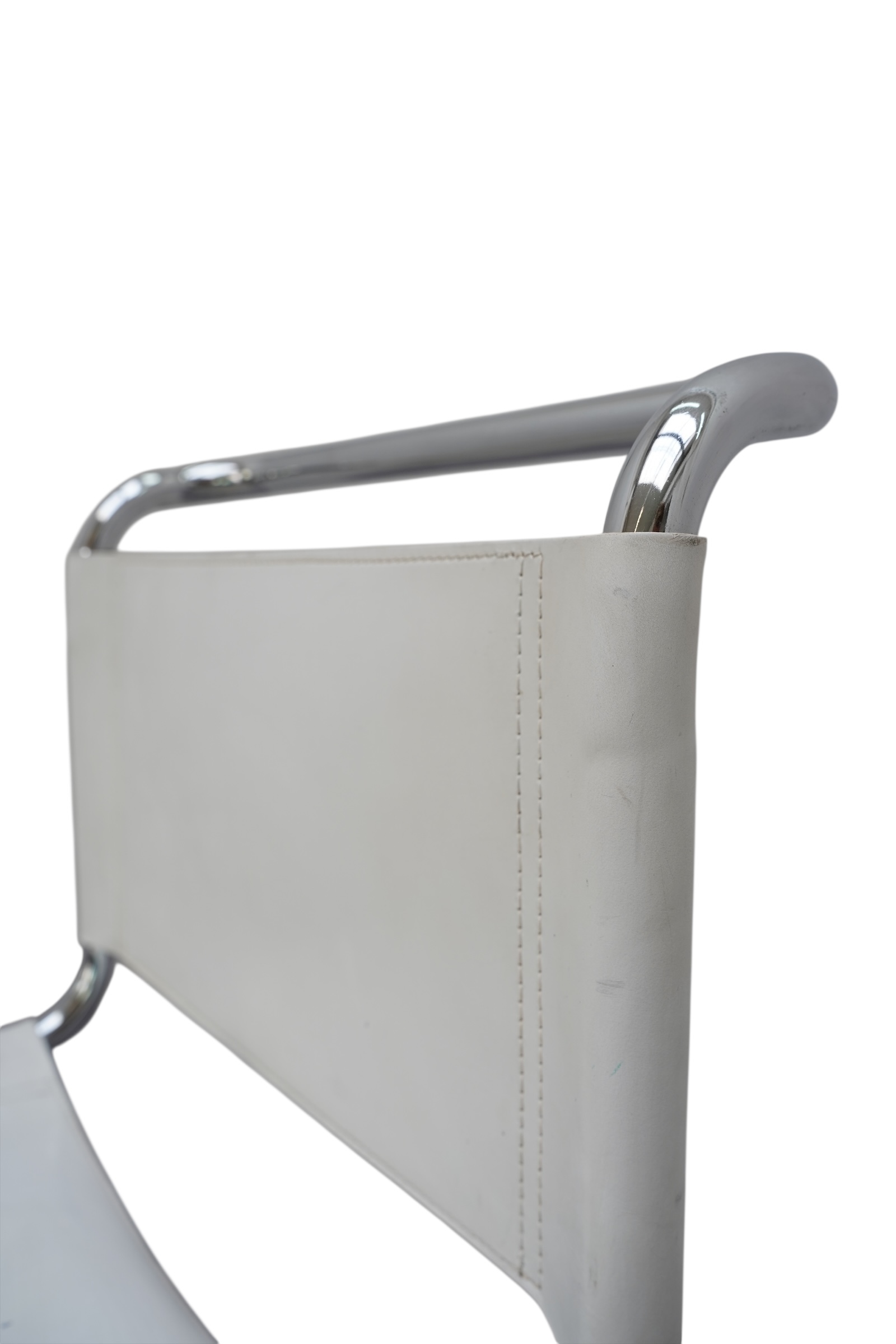 Chaises inspirées du modèle S33 de Mart Stam – Image 8