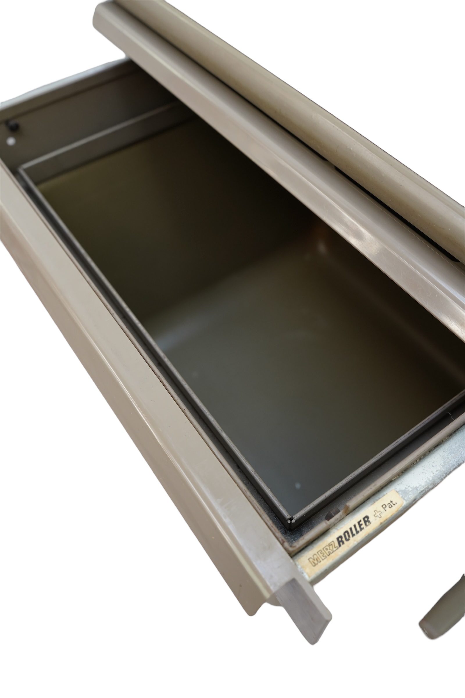 Bureau Action Office de Robert Probst pour Herman Miller – Image 7