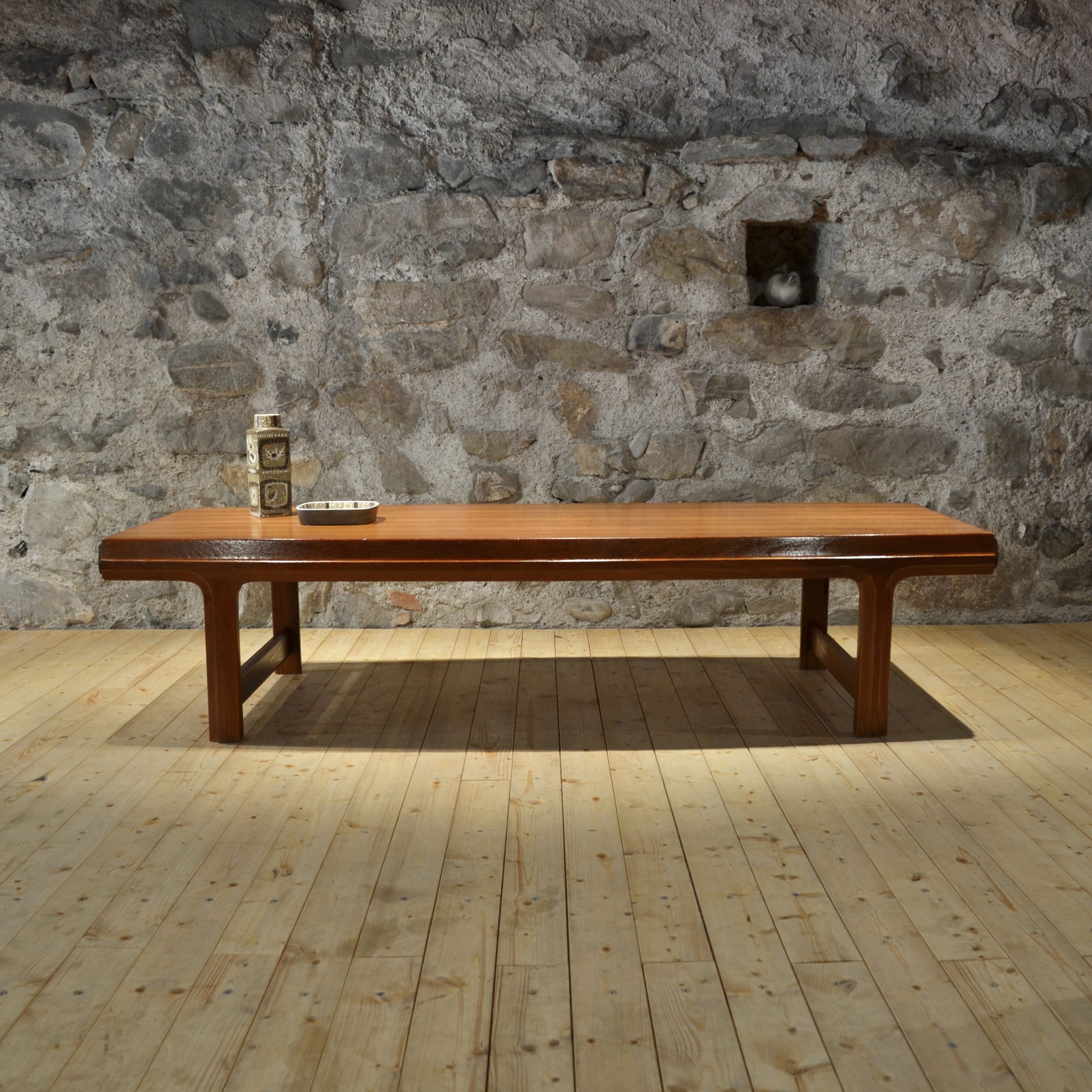 Table basse en teck de Johannes Andersen pour Silkeborg – Image 2