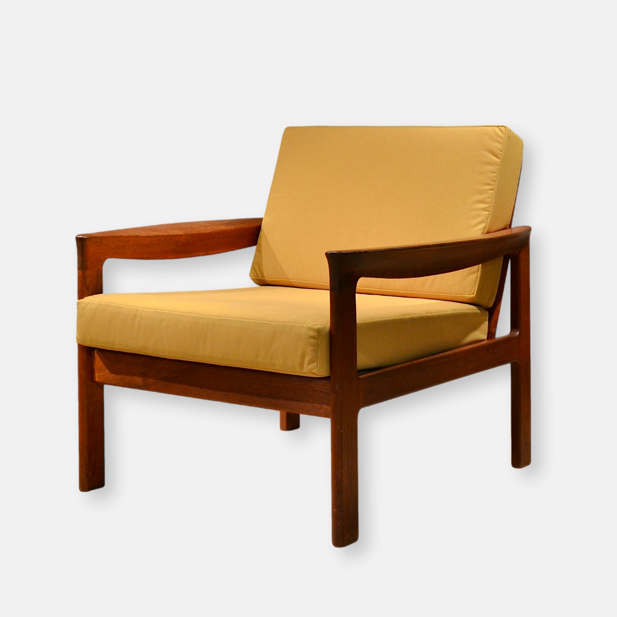 Fauteuil en teck Arne Wahl Iversen pour Komfort