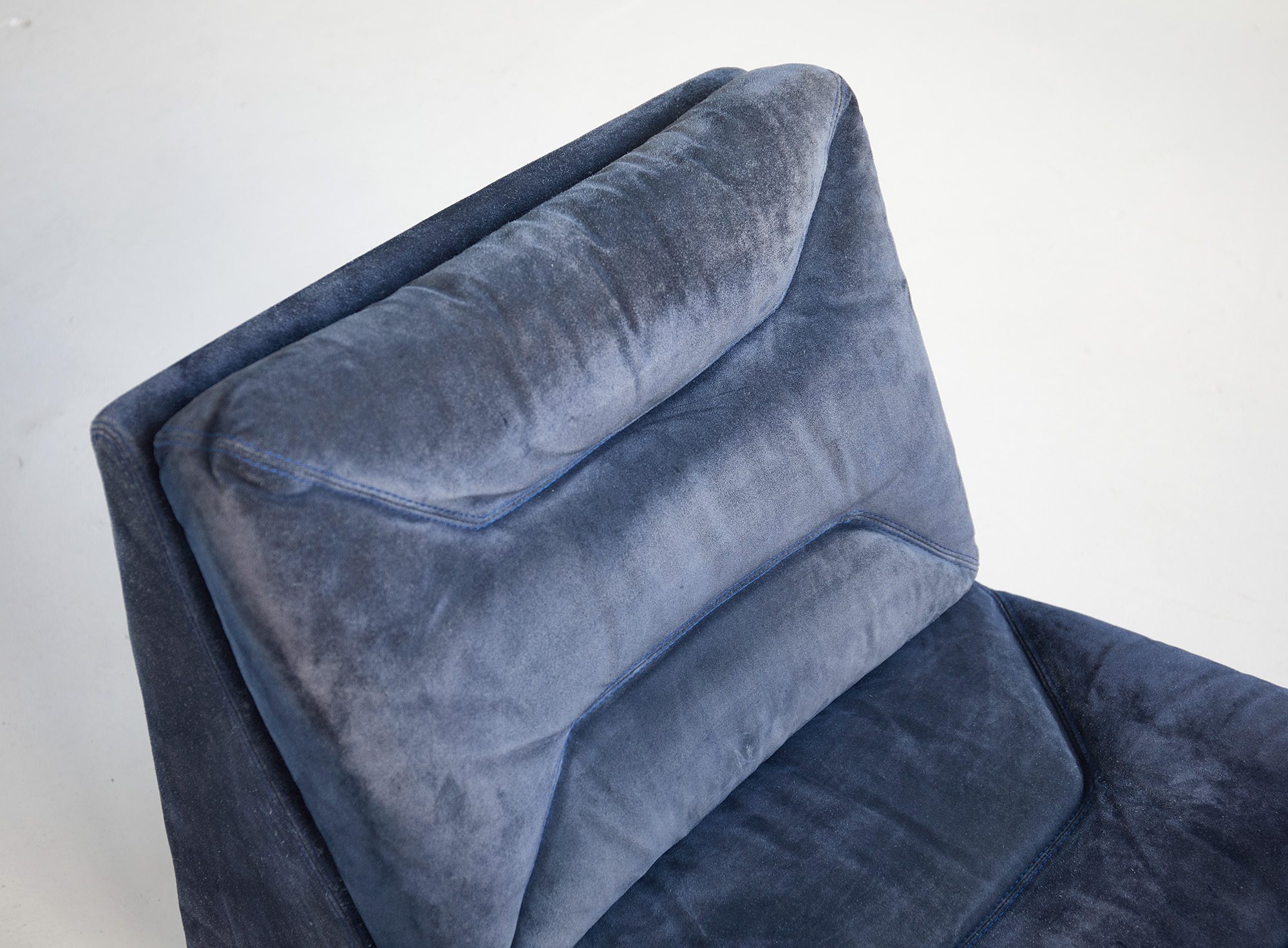 Fauteuil en daim dans le style de Jacques Charpentier – Bild 6