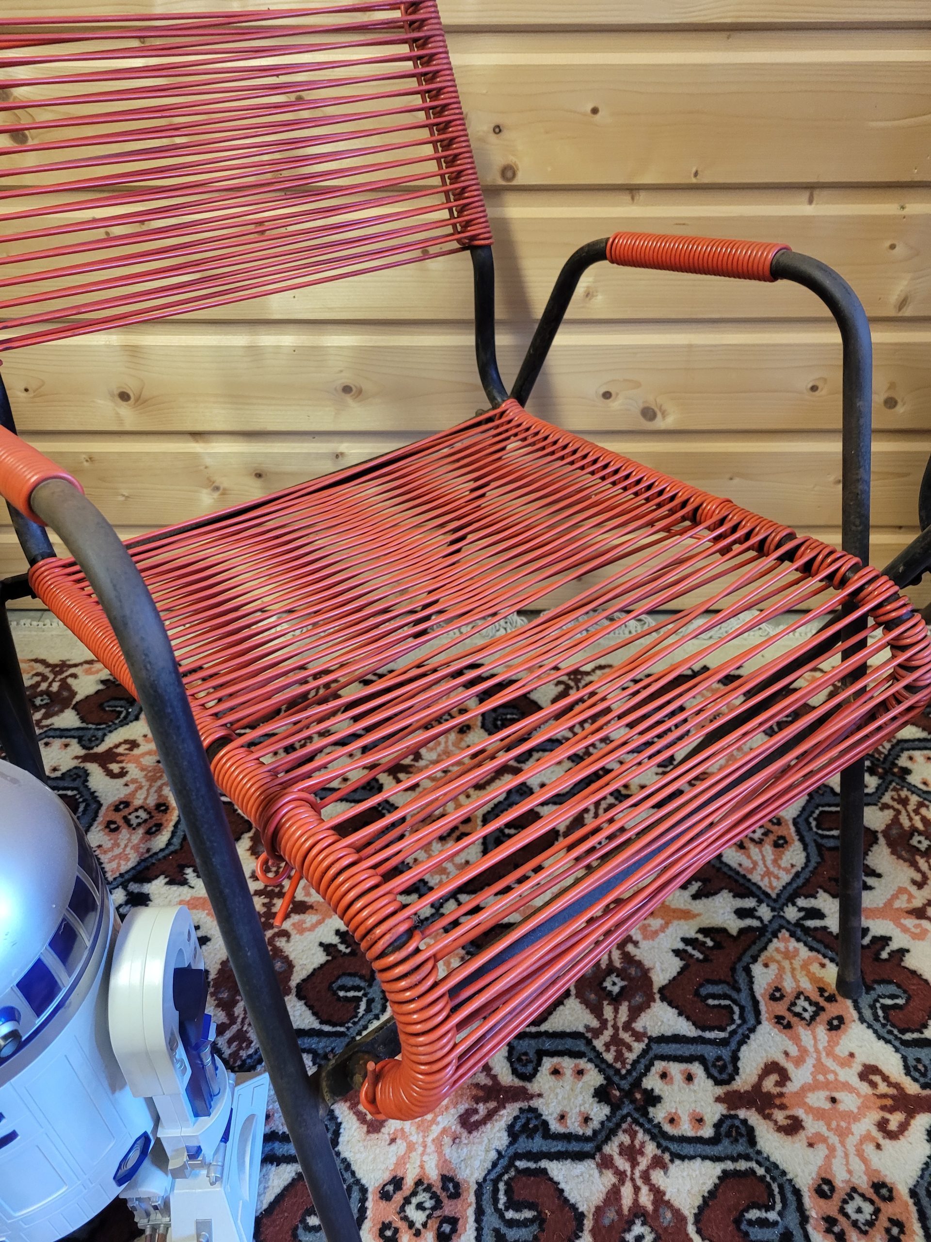 Fauteuils et chaises scoubidous années 50 – Image 9