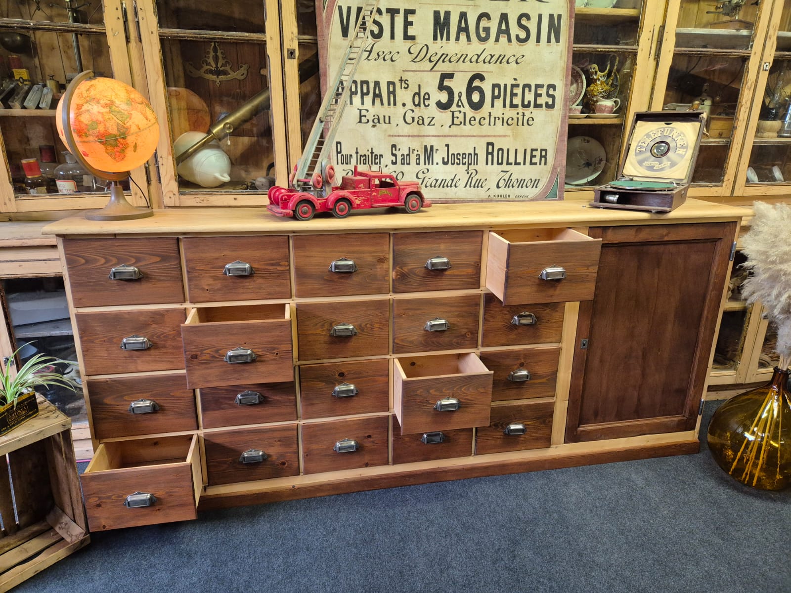 Ancien meuble de mercerie – Image 9