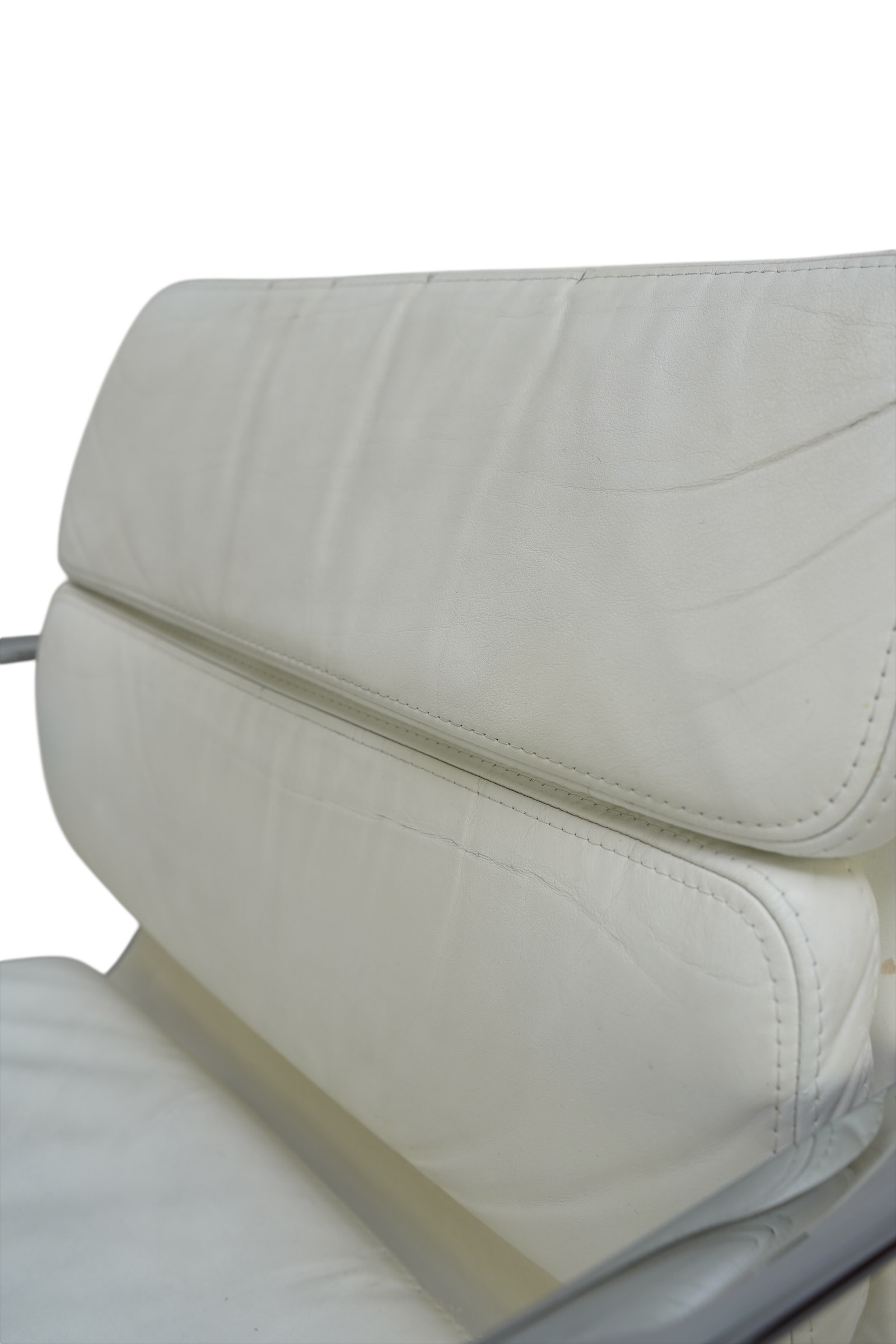 Soft Pad Chair EA 207 par Charles & Ray Eames – Image 5