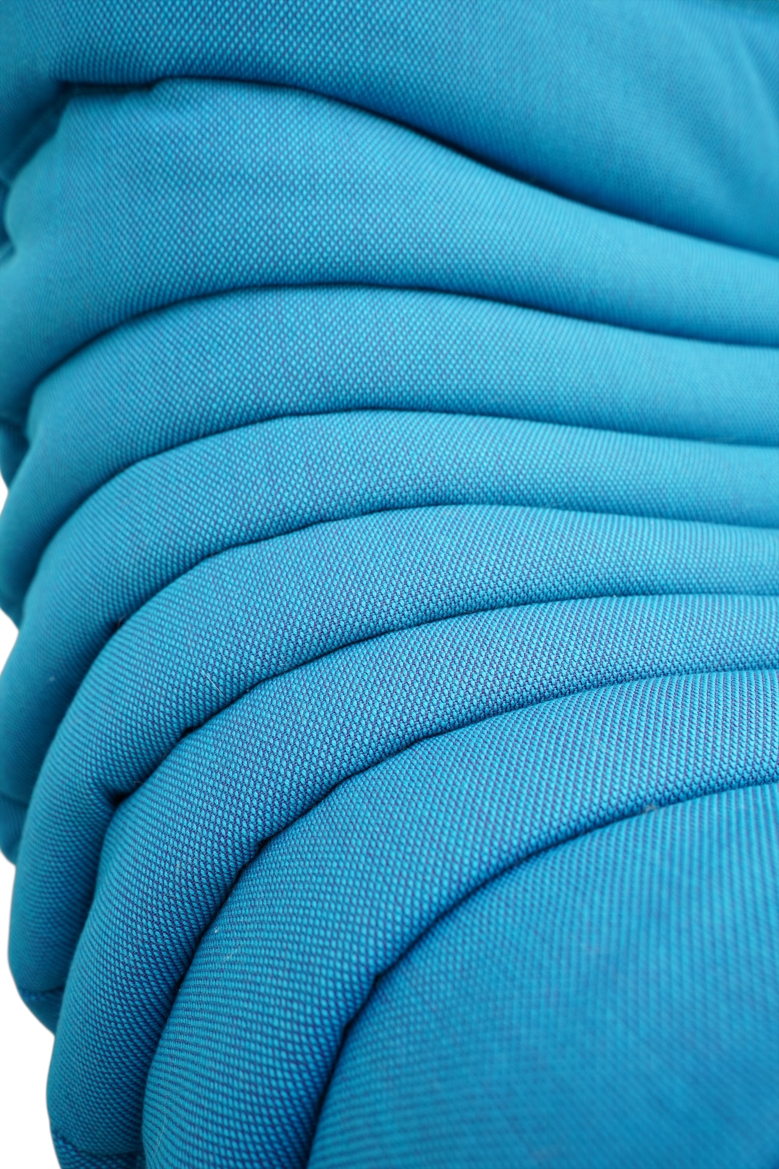 Canapé 3 places Togo par Michel Ducaroy – Image 5