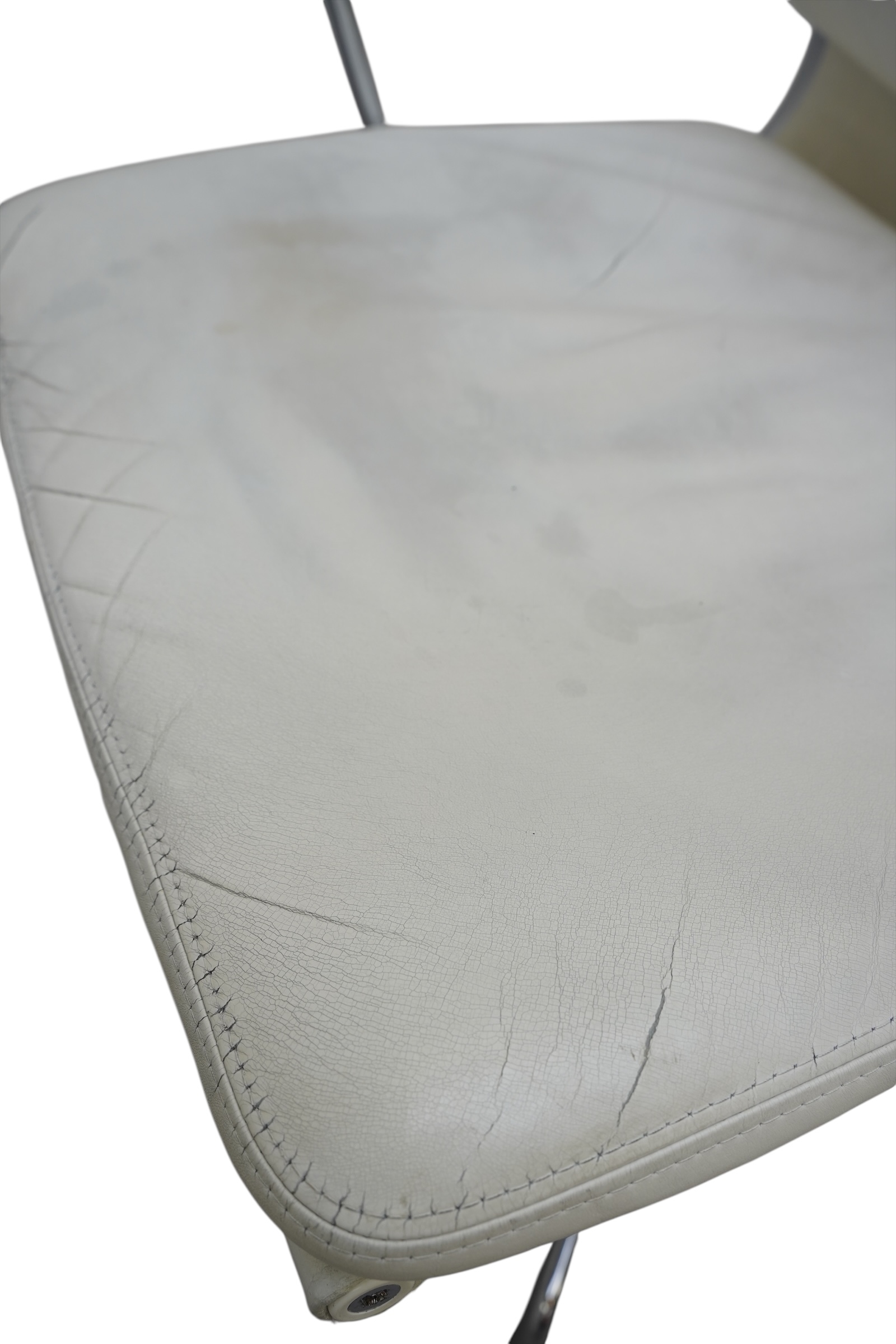 Soft Pad Chair EA 207 par Charles & Ray Eames – Image 7