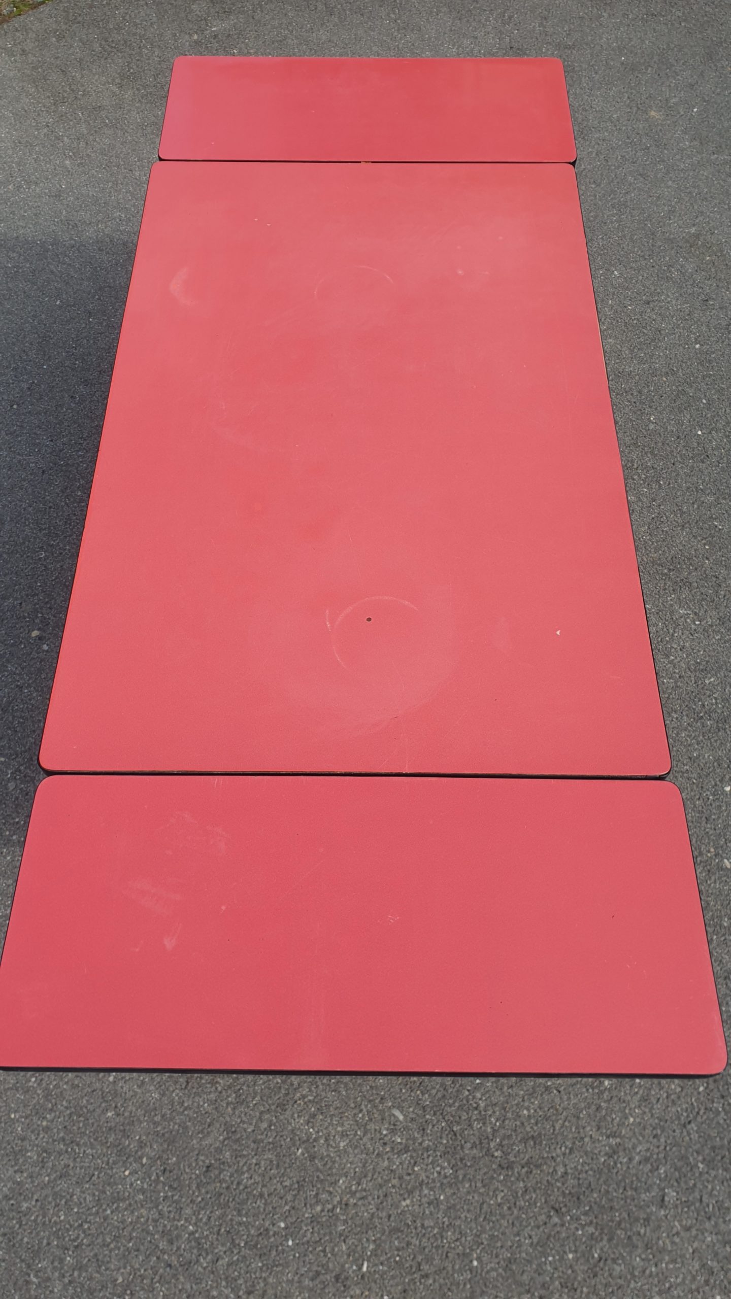 Table formica rouge framboise – Image 4