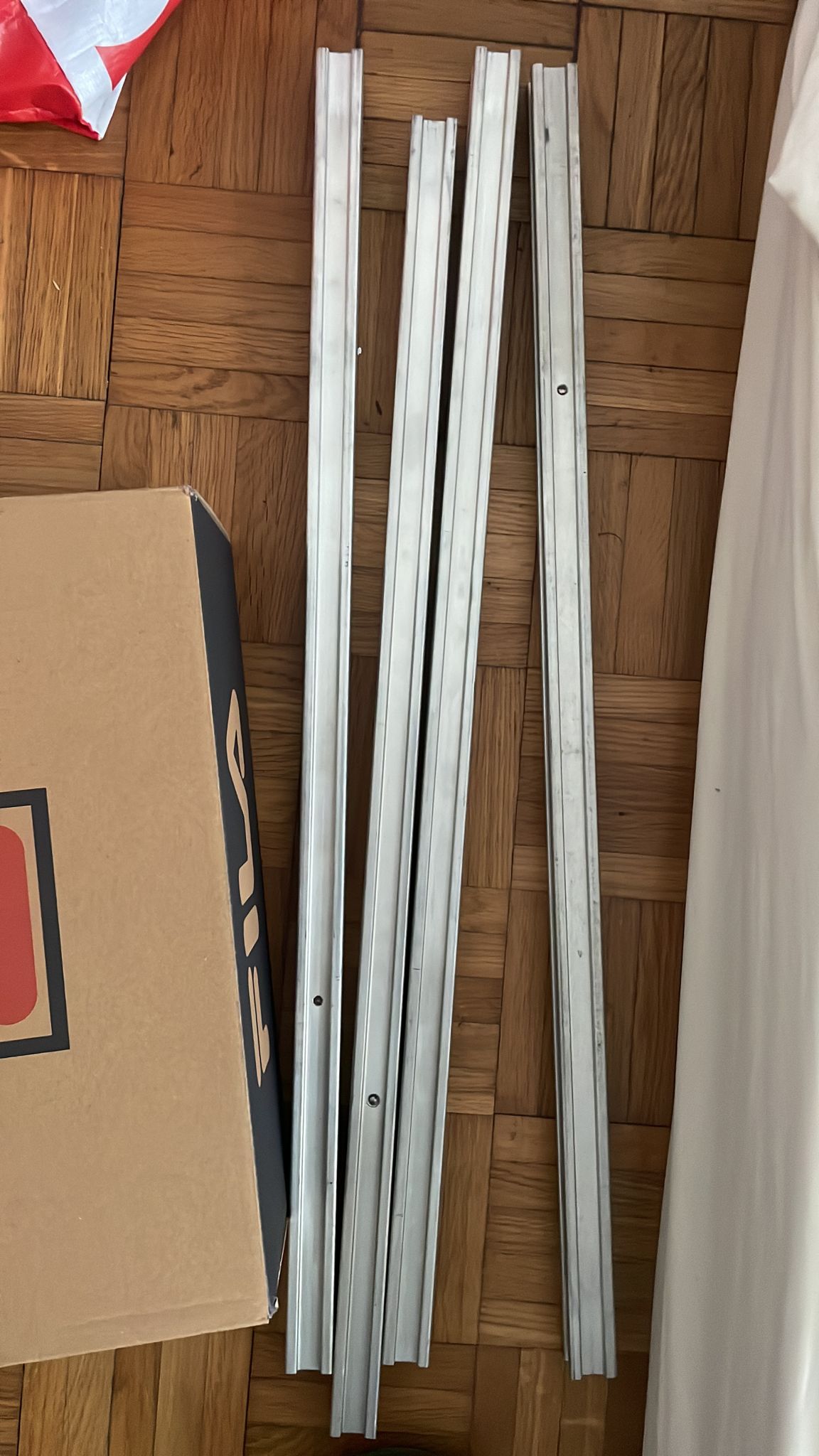 Bibliothèque sol plafond en teck et métal – Image 8