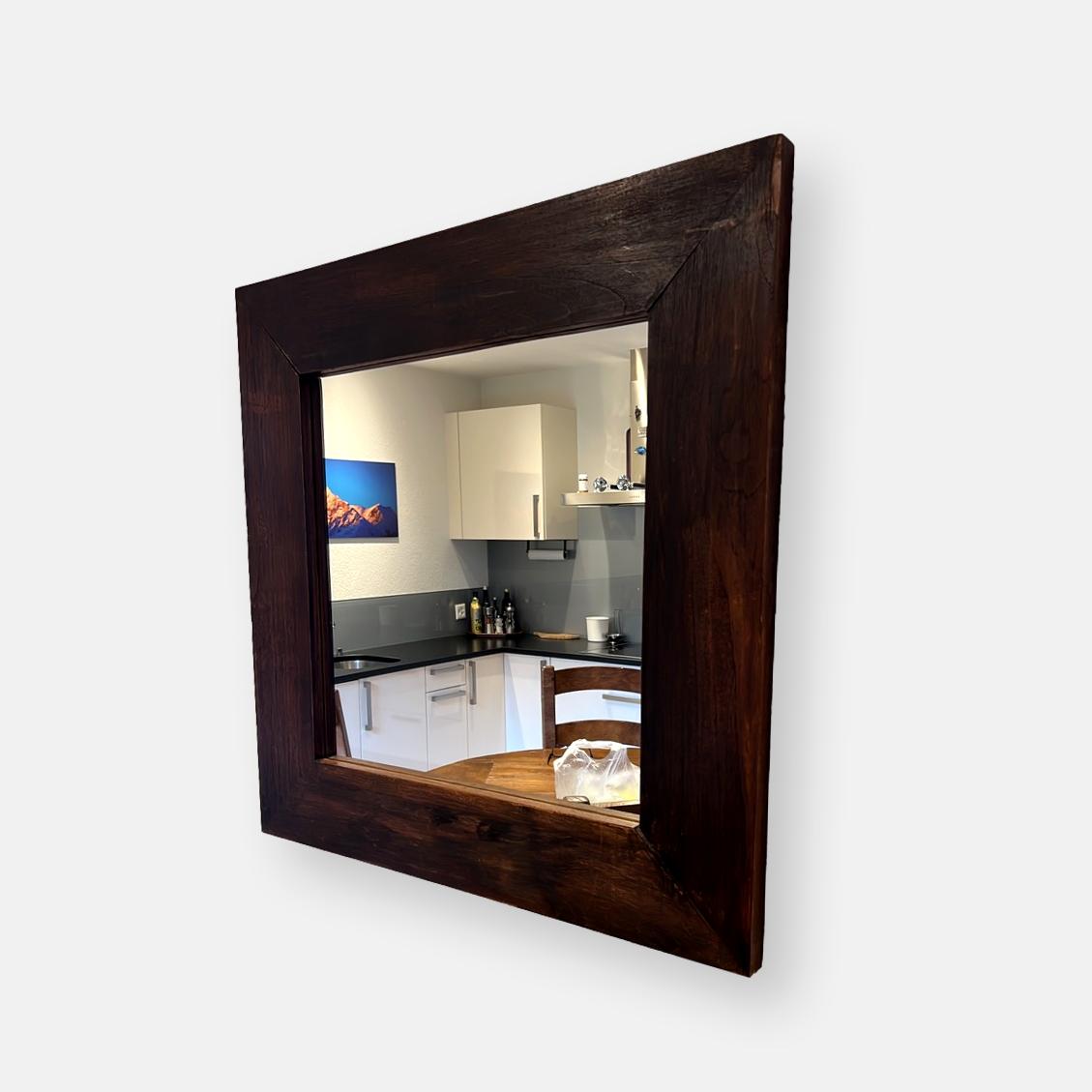 Miroir en vengé massif