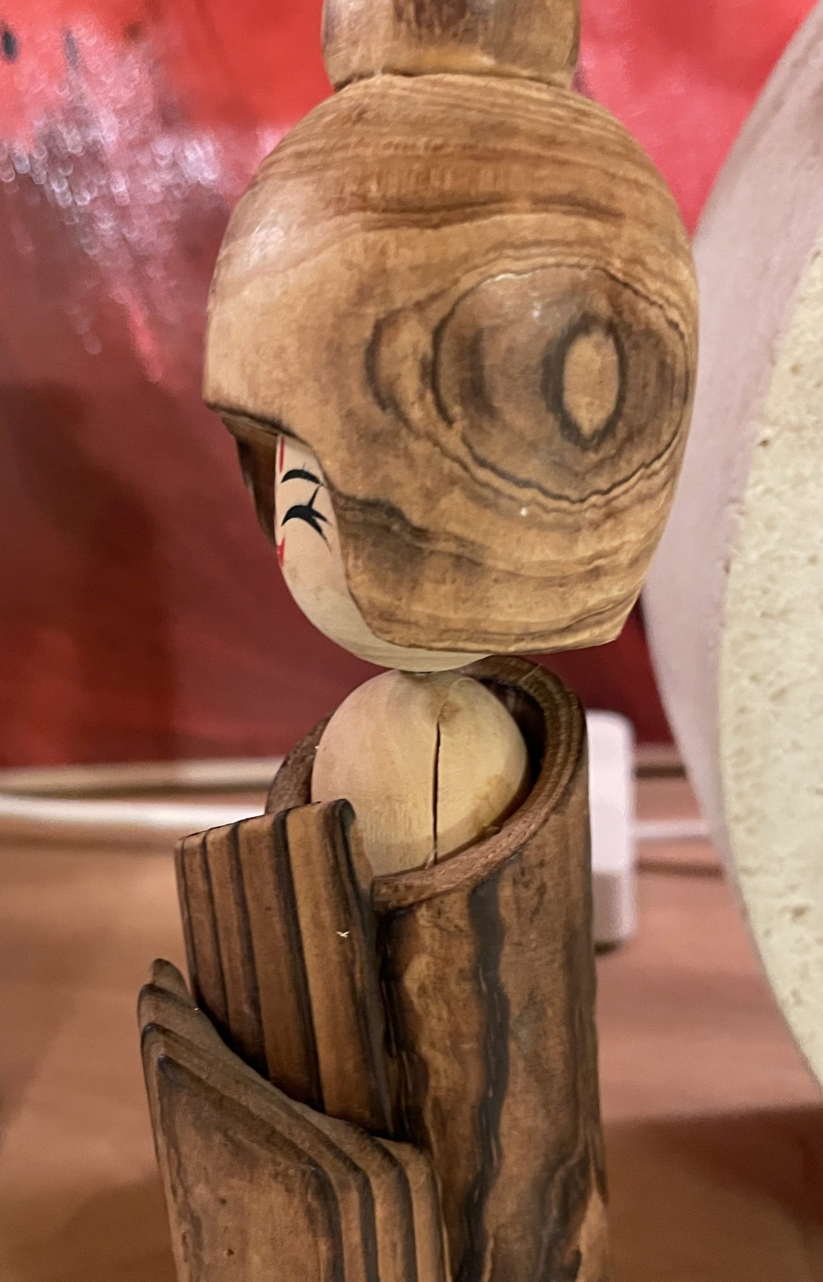 Figurine Kokeshi japonaise vintage (H 23 cm) – Image 9