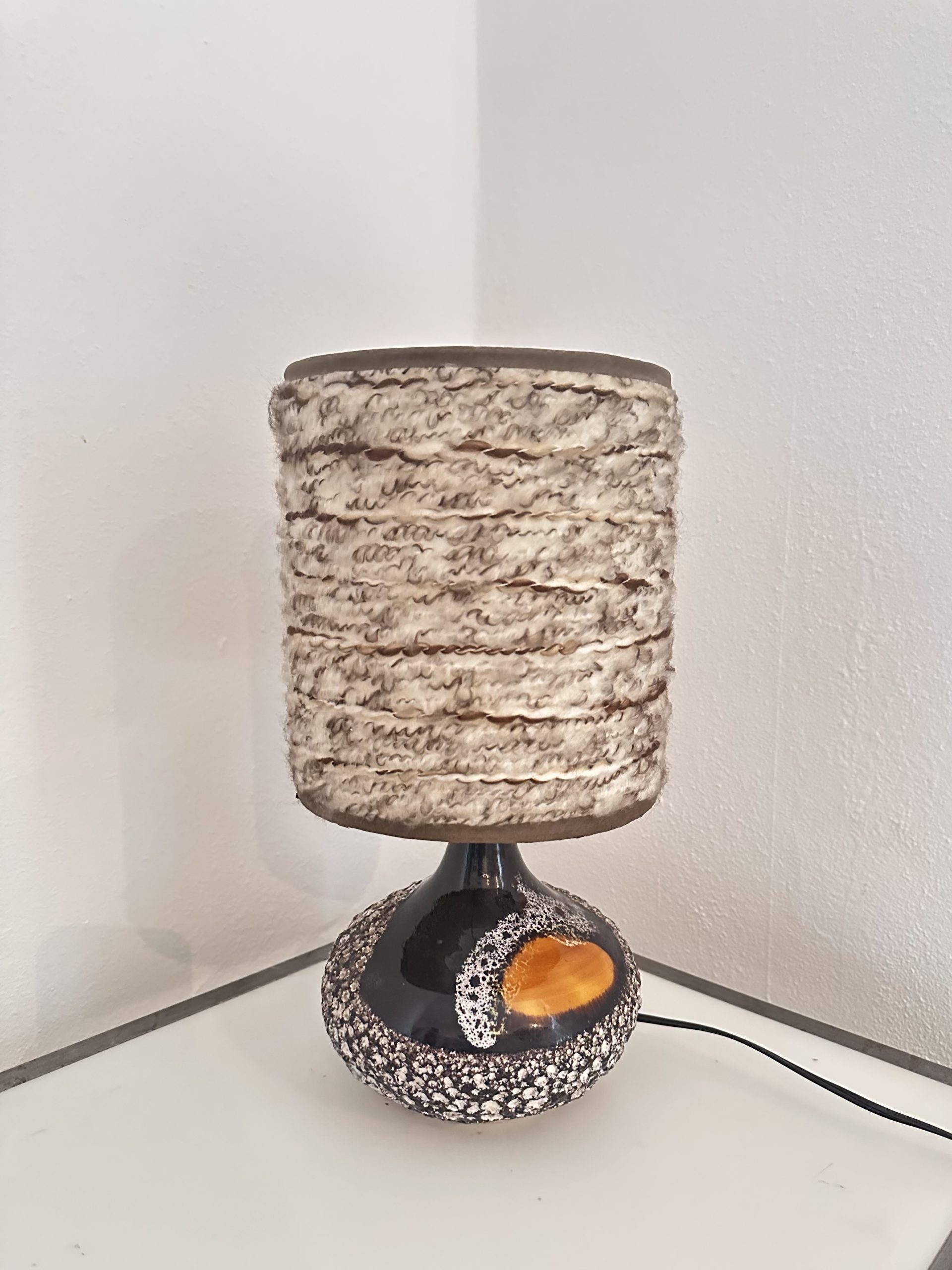 Lampe à poser céramique fat lava, 1970 – Image 2