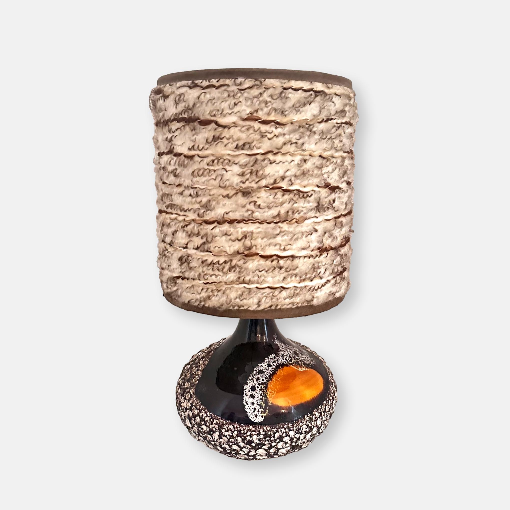 Lampe à poser céramique fat lava 1970