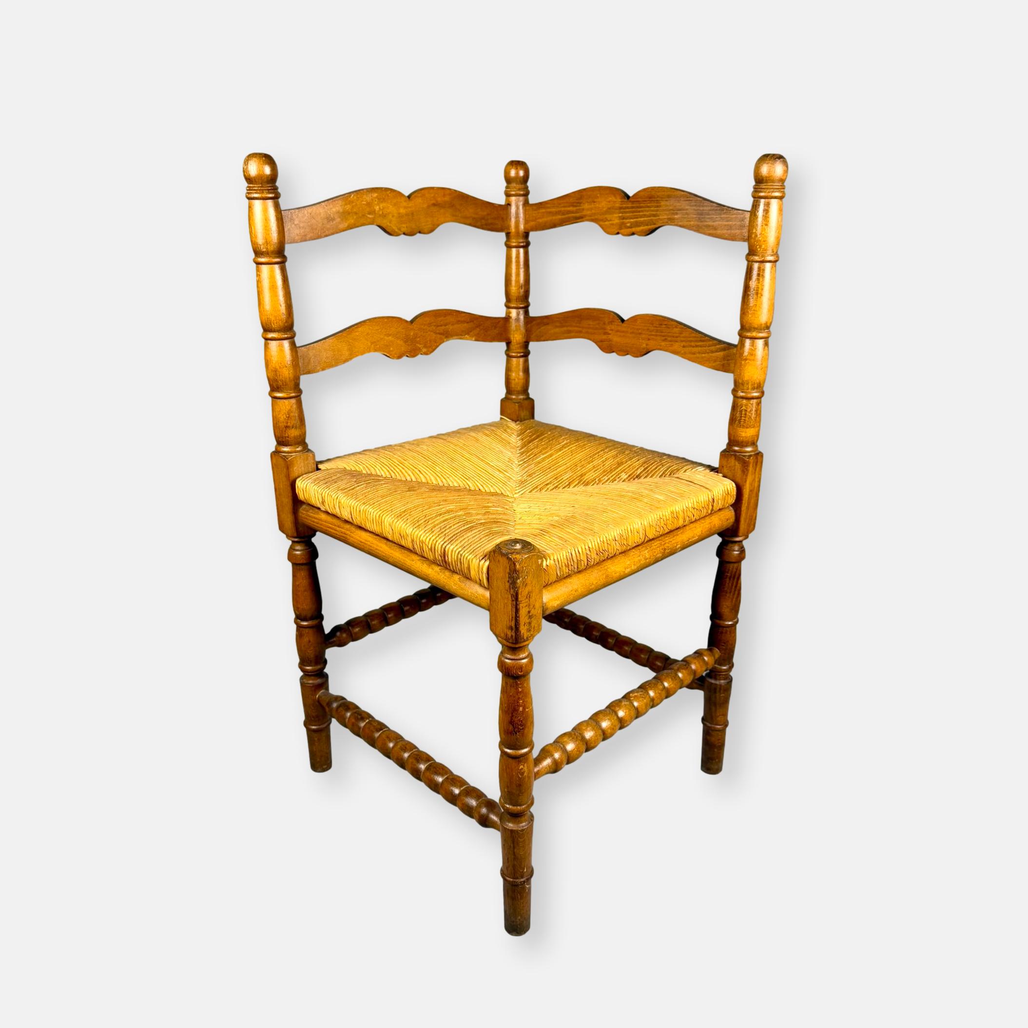 Vintage Corner Chair in Wood and Woven Straw Seat