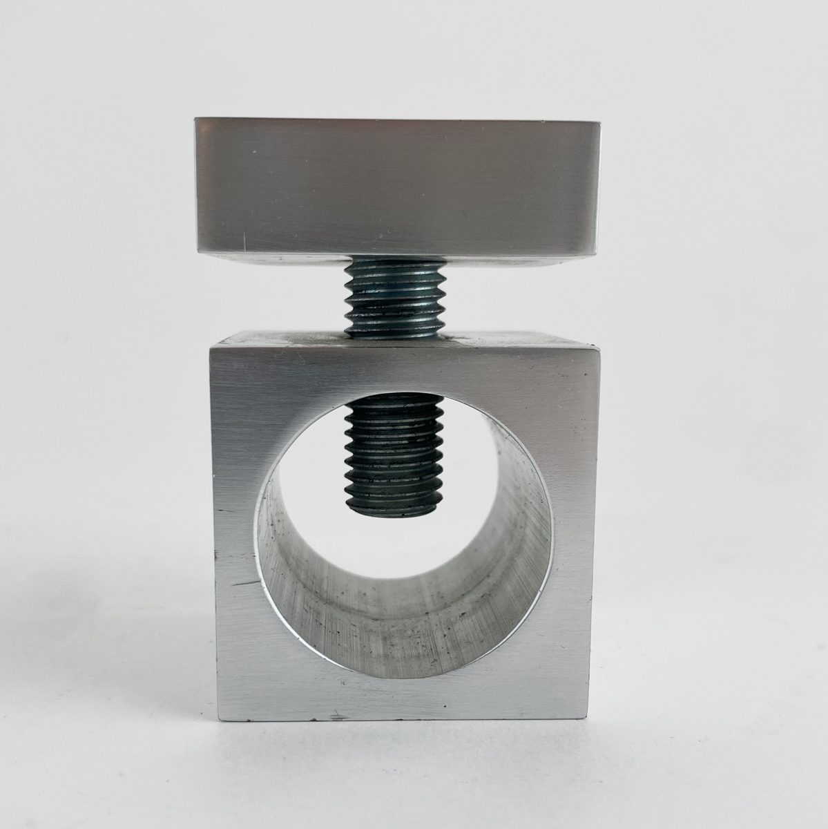 Casse-noisette minimaliste de Paul Vandel – Bild 4