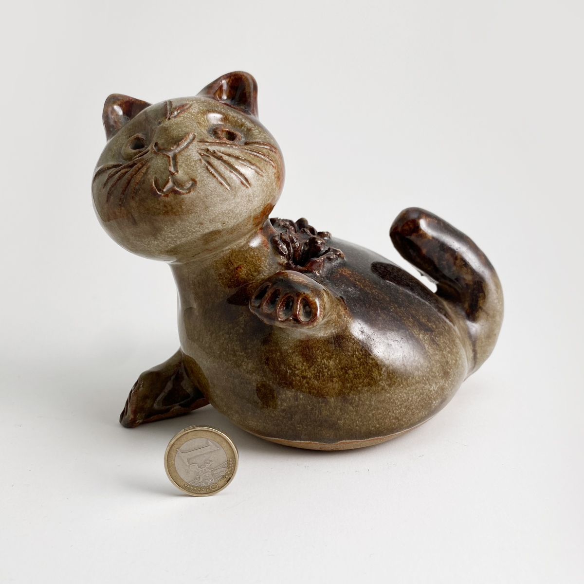 Vase chat pique-fleurs zoomorphe de Alexis Kostanda, Vallauris – Bild 9