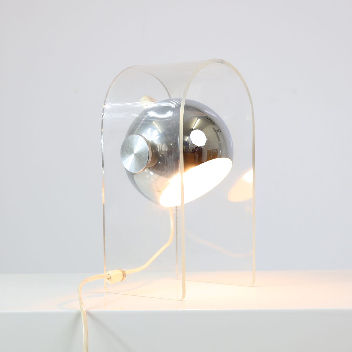 Lampe boule spot vintage Space Age plexiglass et métal – Image 11