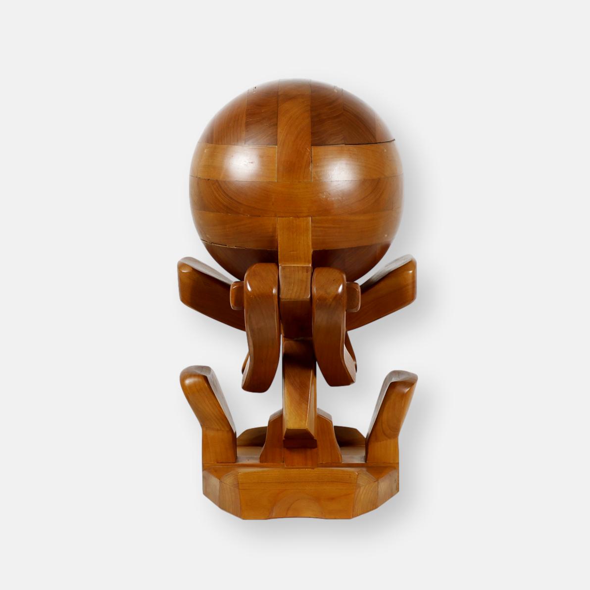 Grande sculpture en bois brutaliste de André Condé