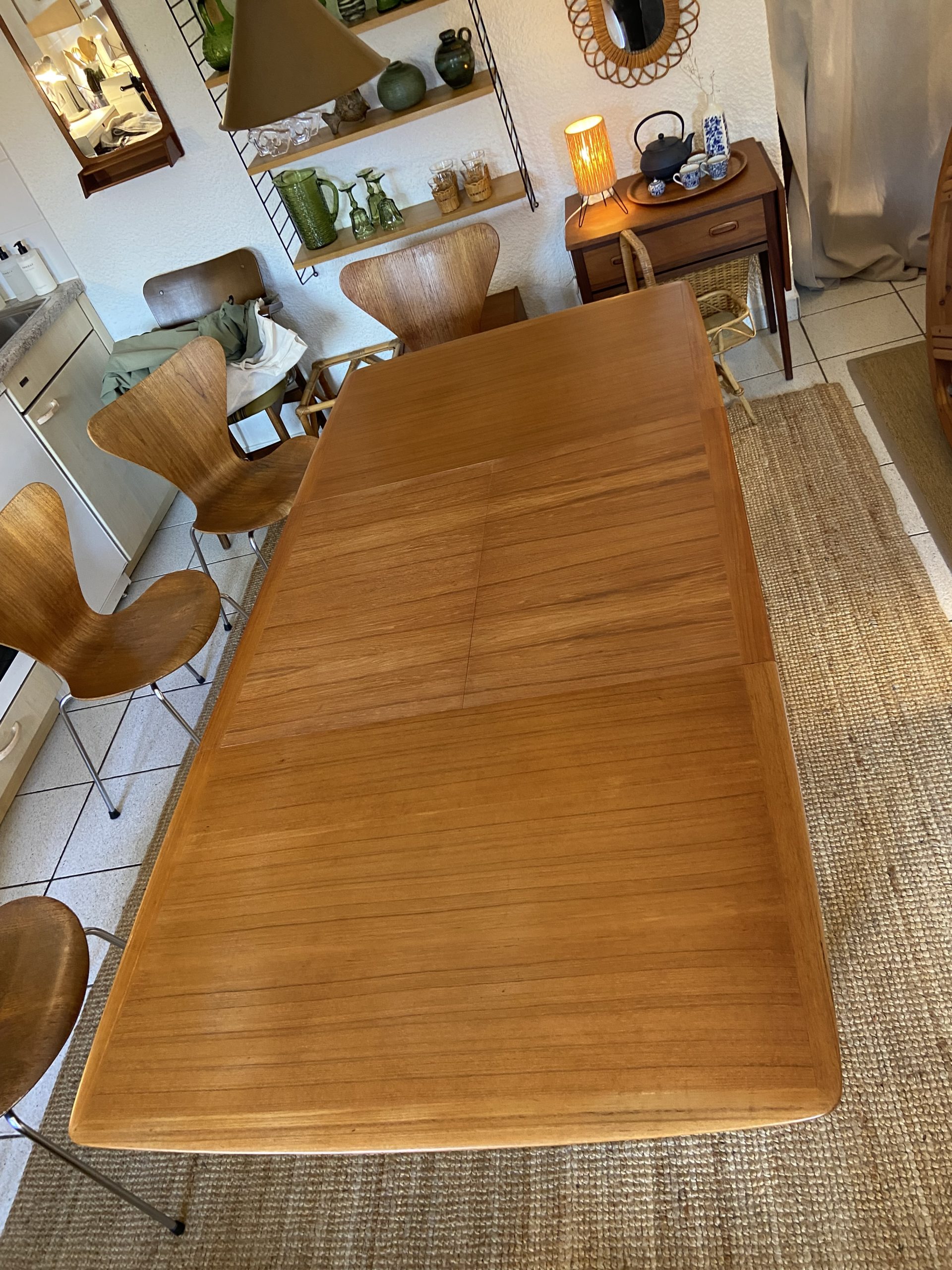 Table à manger en teck avec rallonge – Image 10