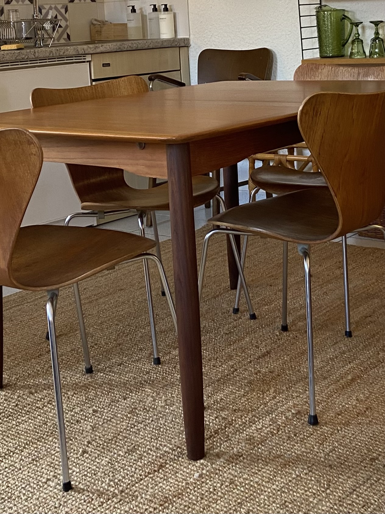 Table à manger en teck avec rallonge – Image 6