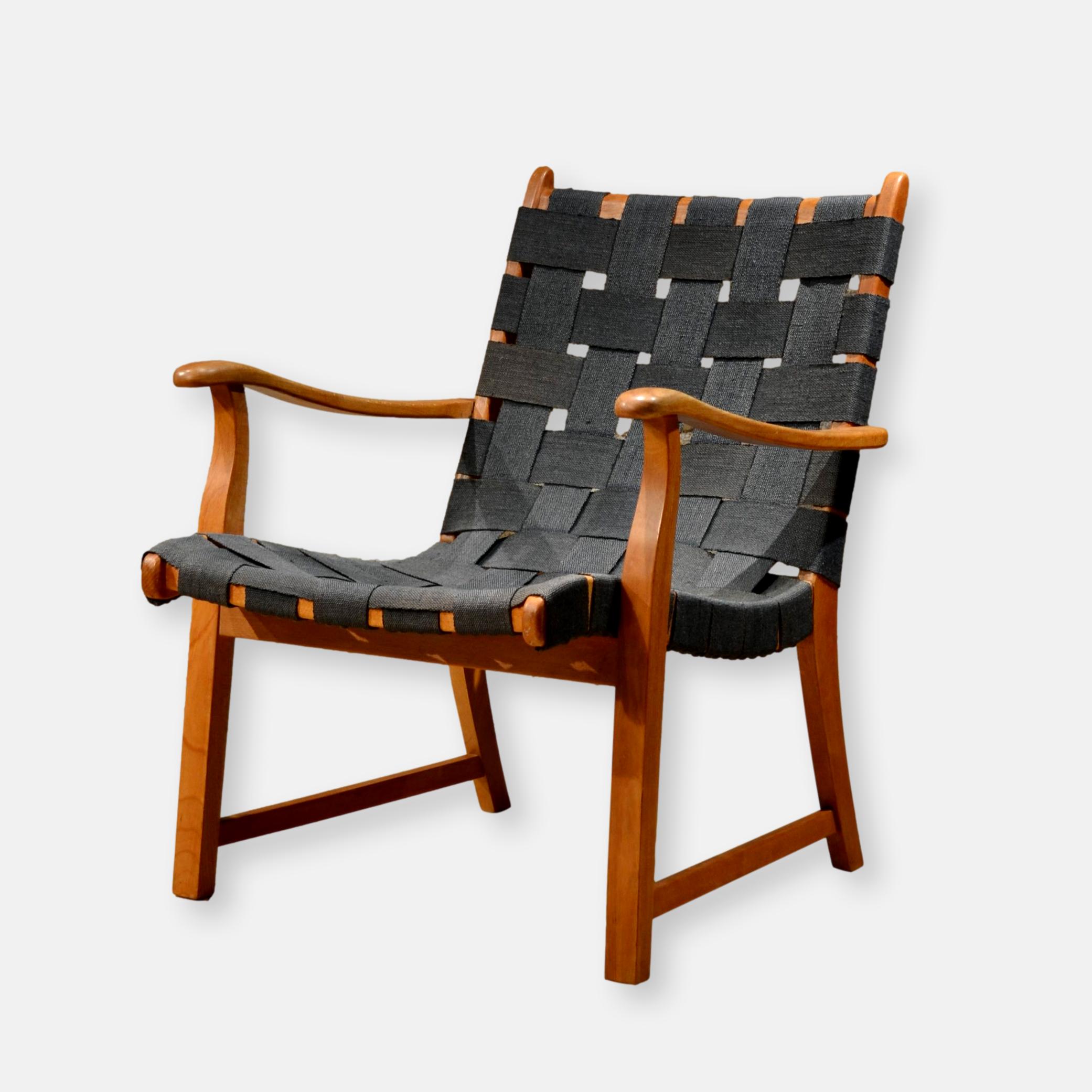 Fauteuil à sangles en hêtre massif, Suisse, 1950's