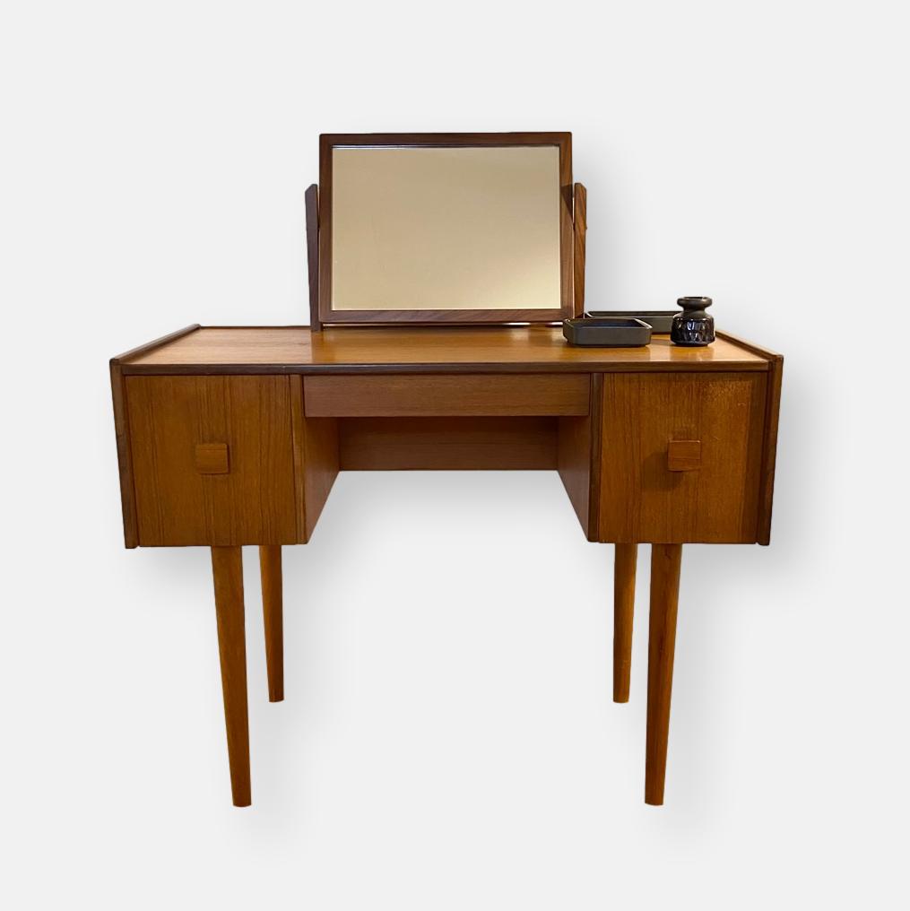 Coiffeuse en teck vintage danoise