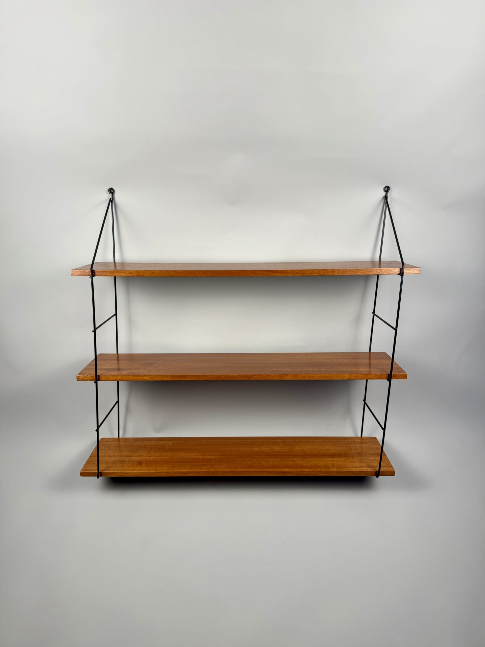 Vintage wall shelf with three teak veneer shelves – Image 2
