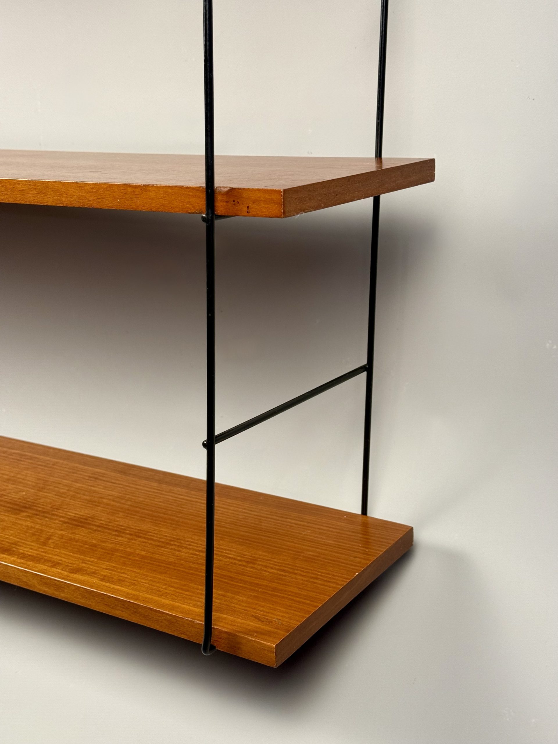 Vintage wall shelf with three teak veneer shelves – Image 5