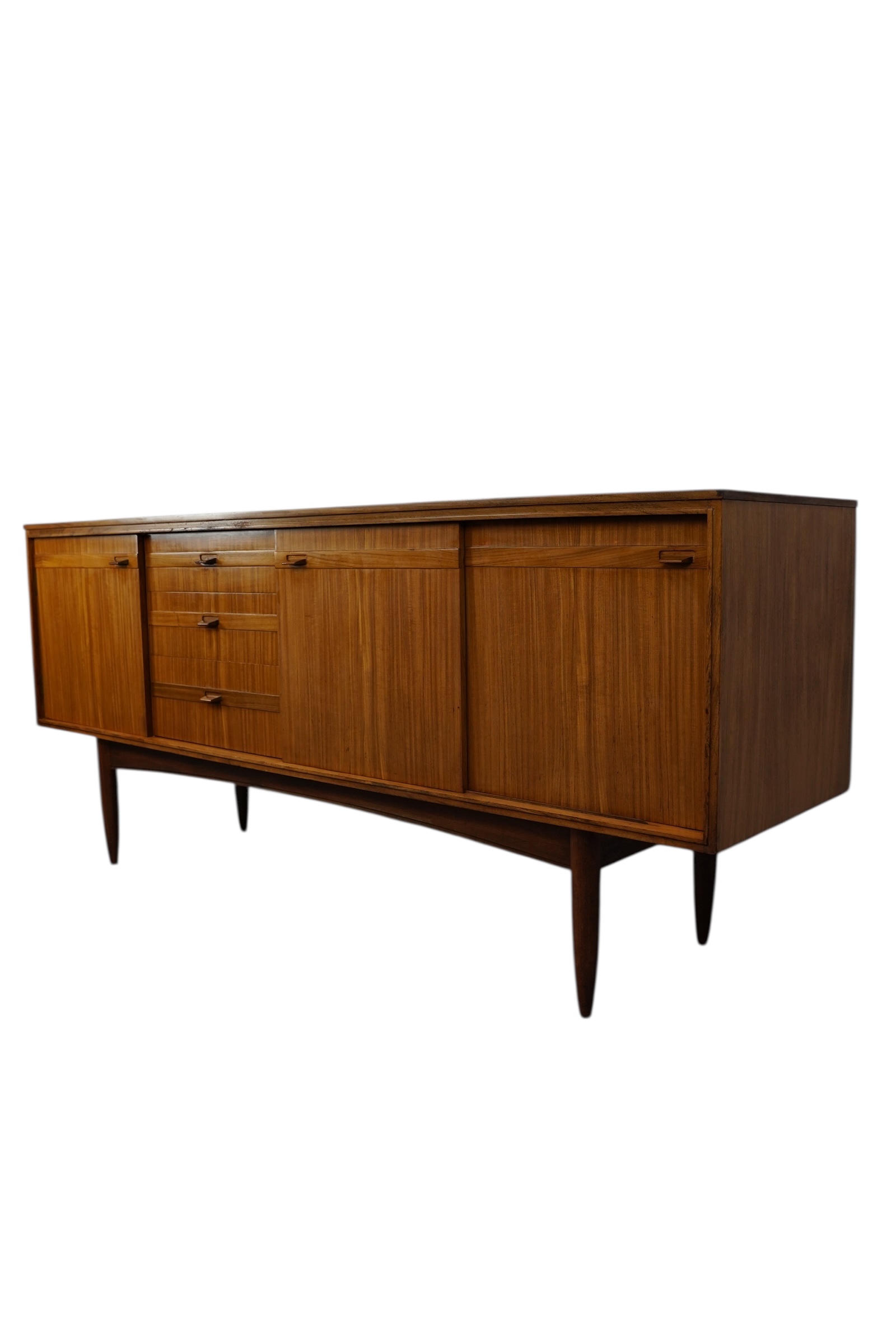 Enfilade Edenfield par Arthur Edward, White & Newton – Image 6