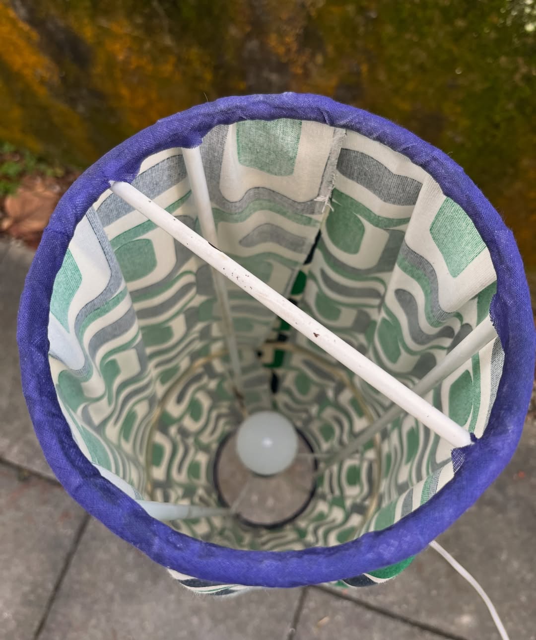 Lampe sur pieds tripode vintage – Bild 3