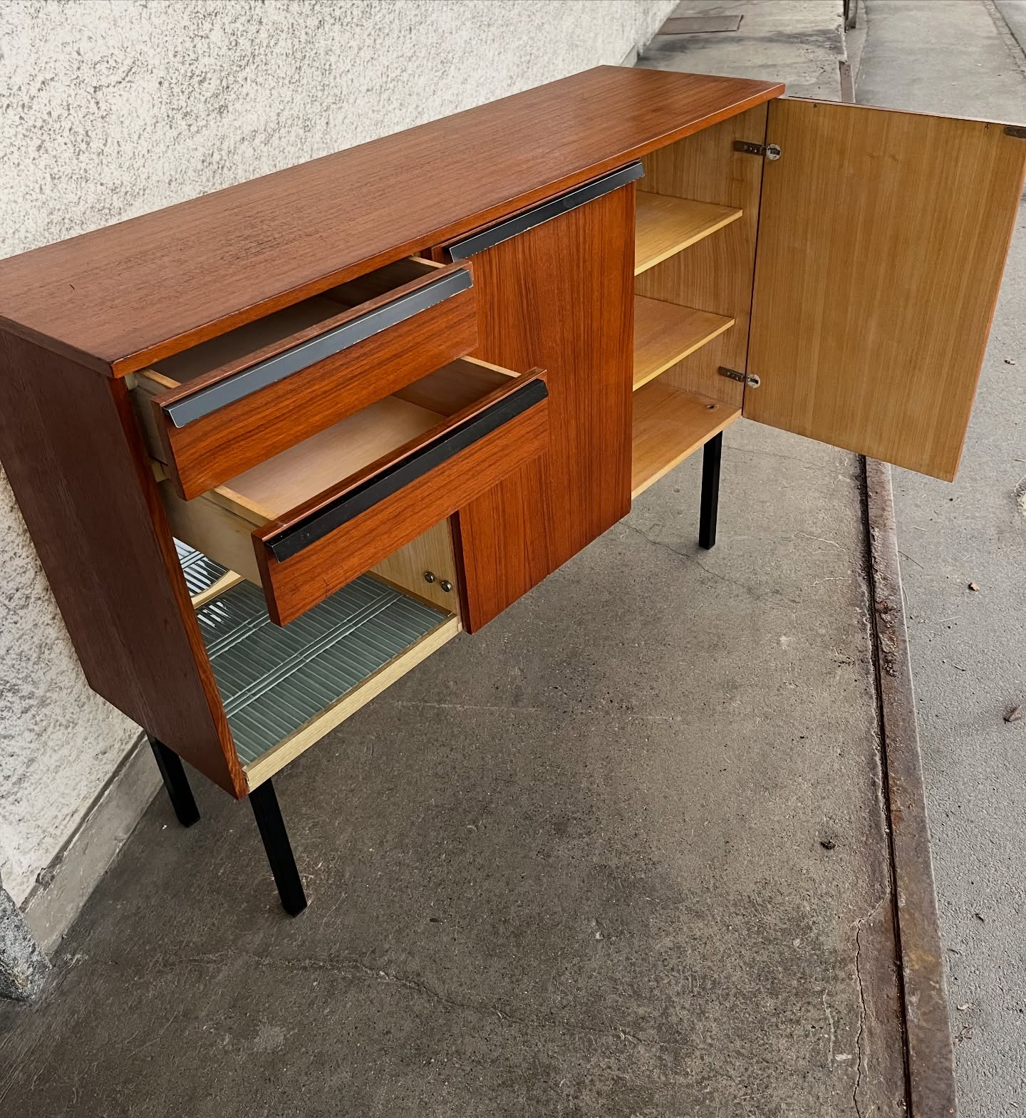 Enfilade scandinave vintage – Bild 4