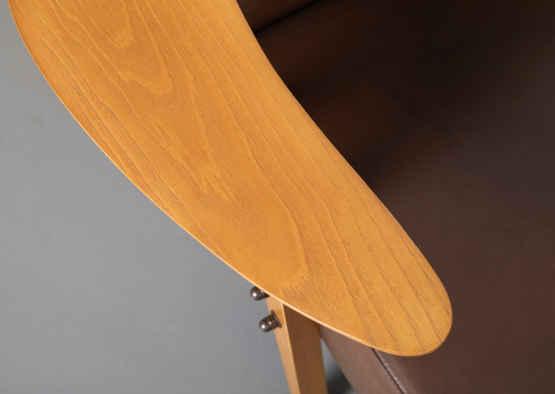 Fauteuil "Gilda" dessiné par Carlo Mollino – Bild 7