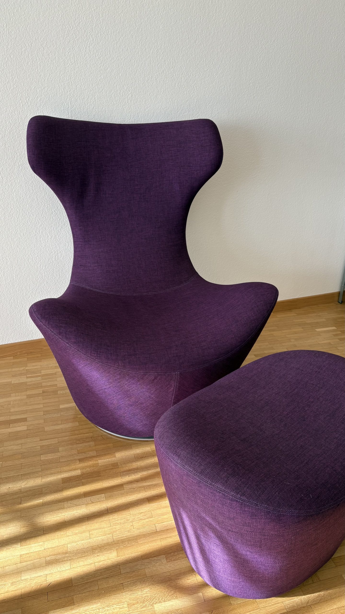 Fauteuil Grande Papilio + pouf B&B Italia – Image 8