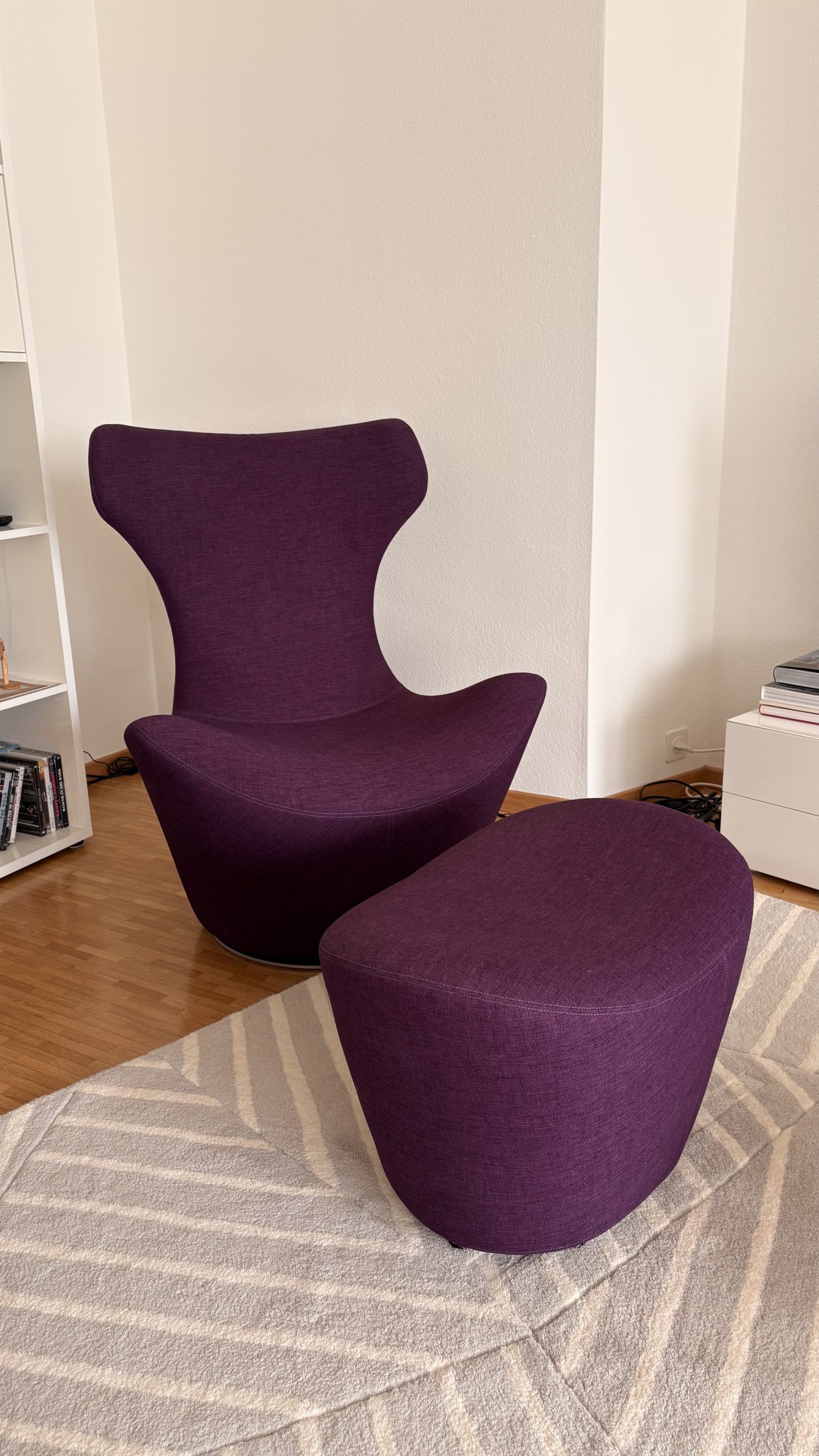 Fauteuil Grande Papilio + pouf B&B Italia – Image 3